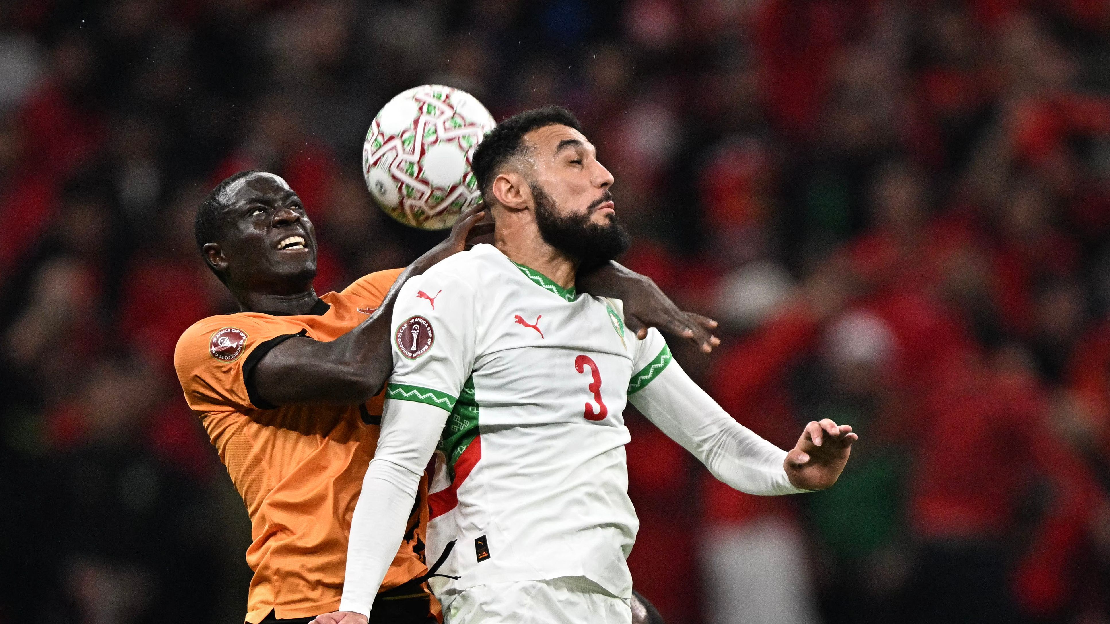 Nassir Mazraoui prêt pour les tirs au but face à la Tanzanie lors de la CAN