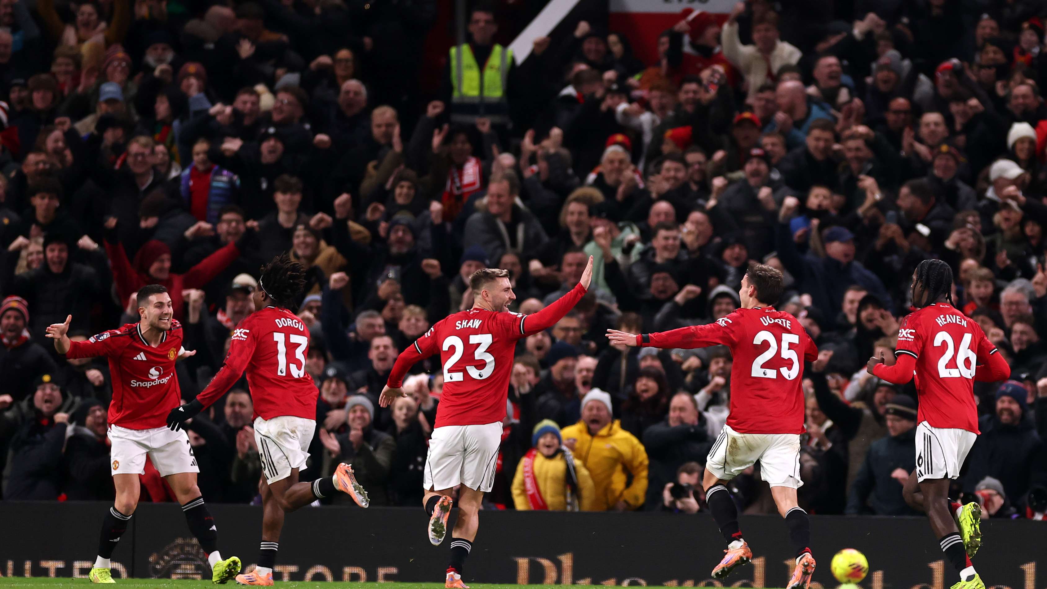 Manchester United v Newcastle United - Premier League