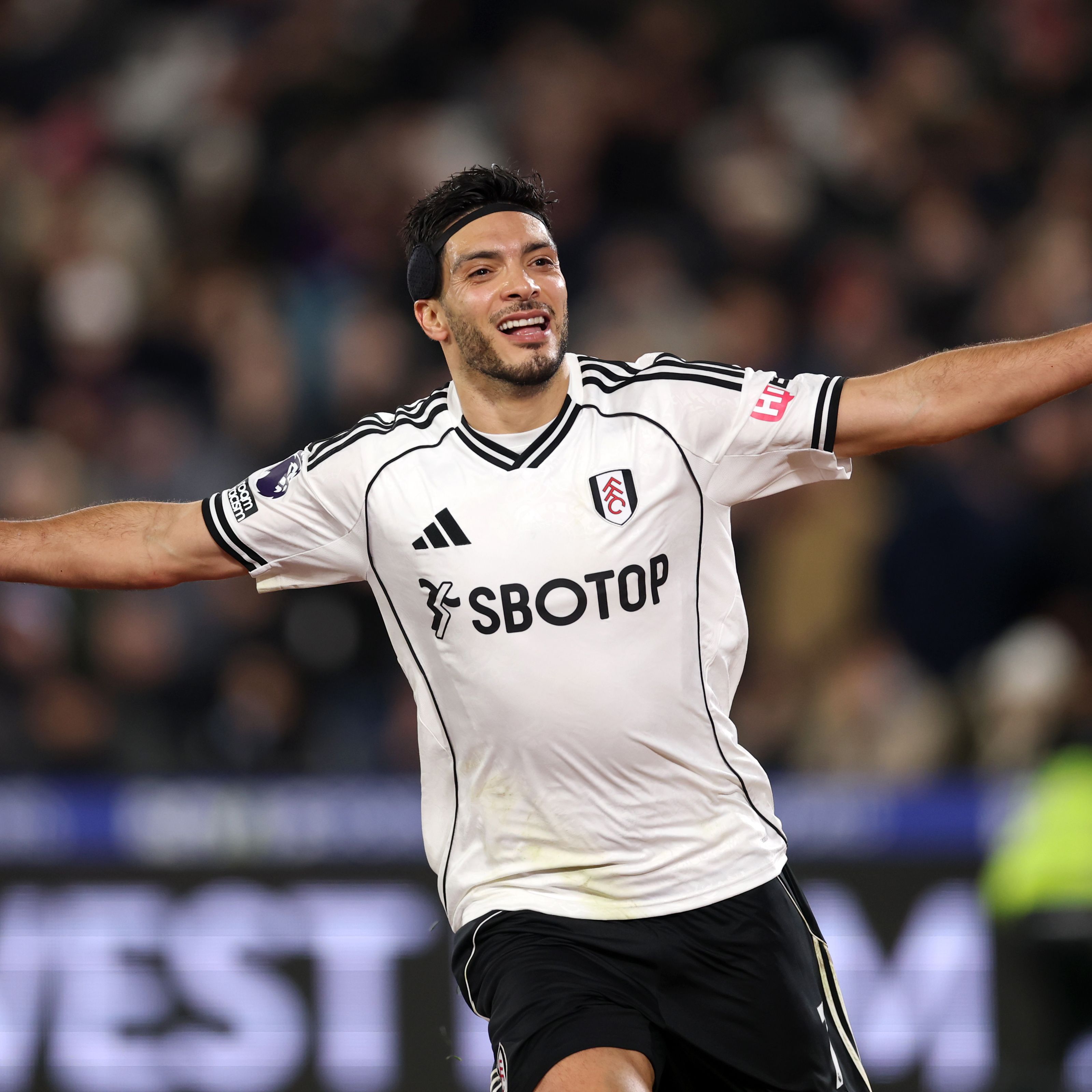 West Ham United v Fulham - Premier League