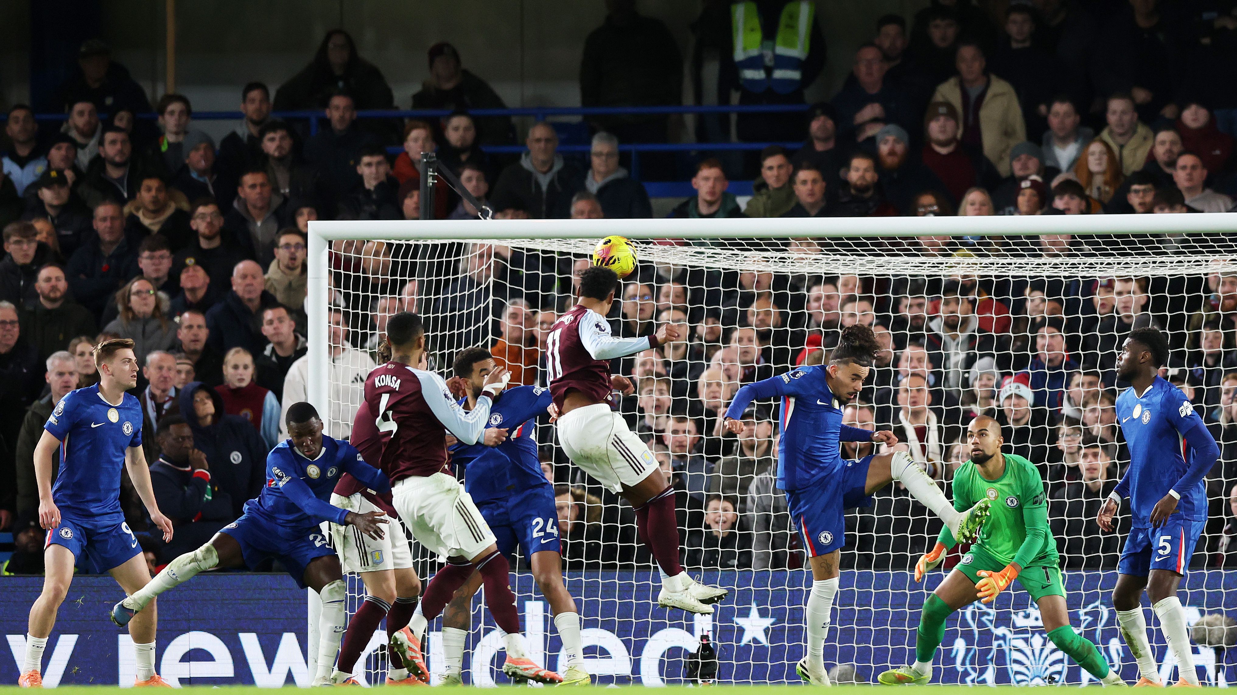 Chelsea v Aston Villa - Premier League