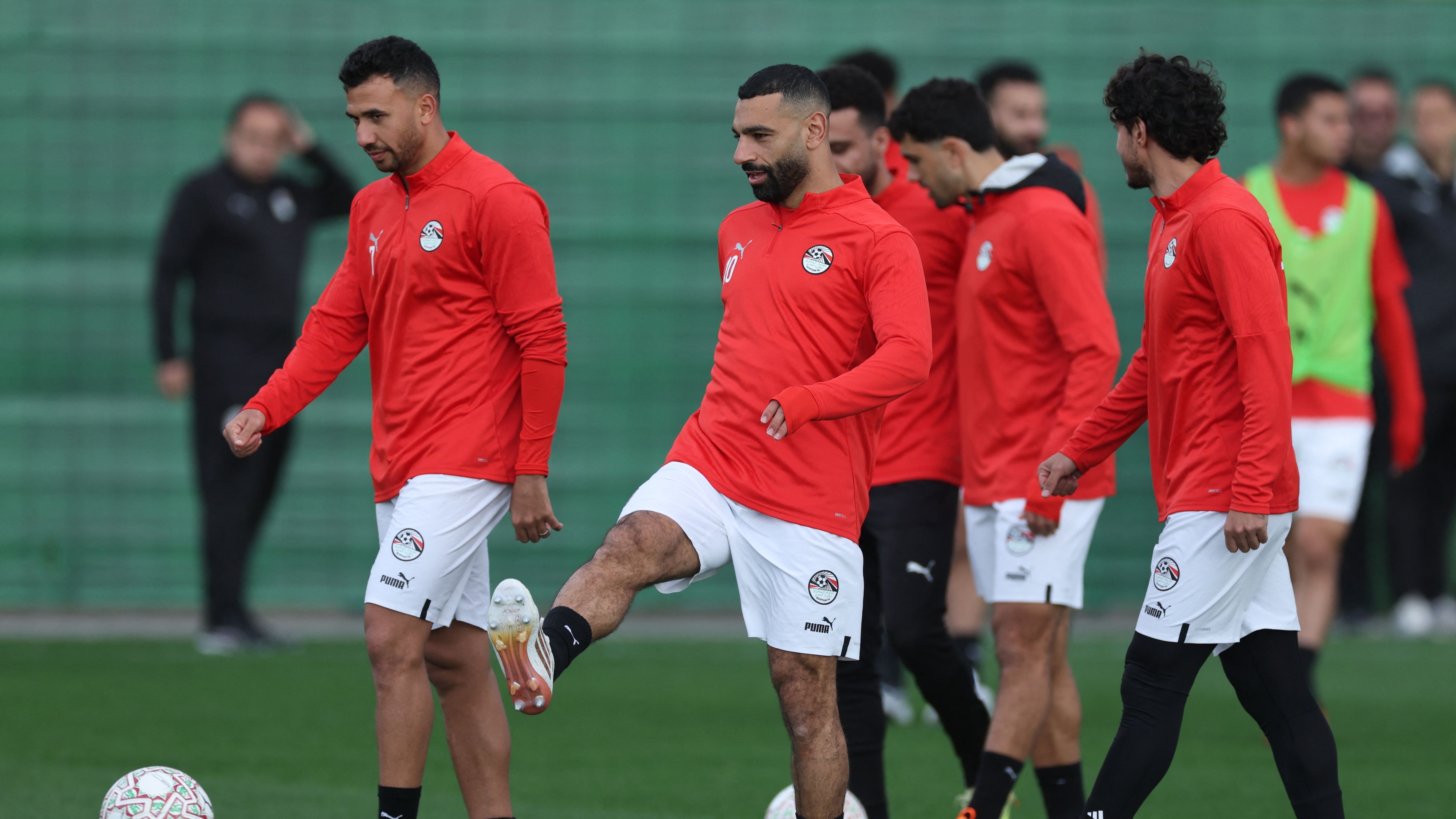 Trezeguet y Salah antes del choque Egipto vs Costa de Marfil AFCON 2025