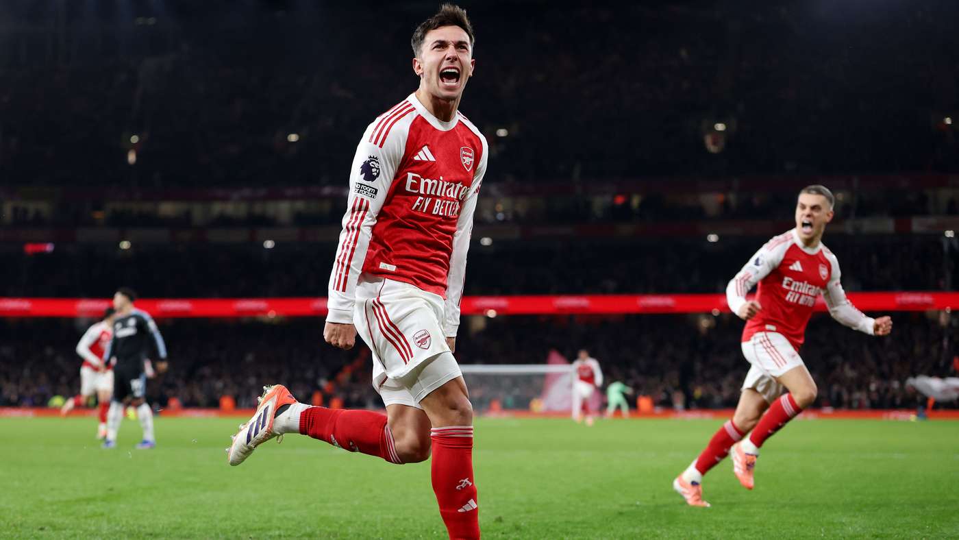 Arsenal v Aston Villa - Premier League