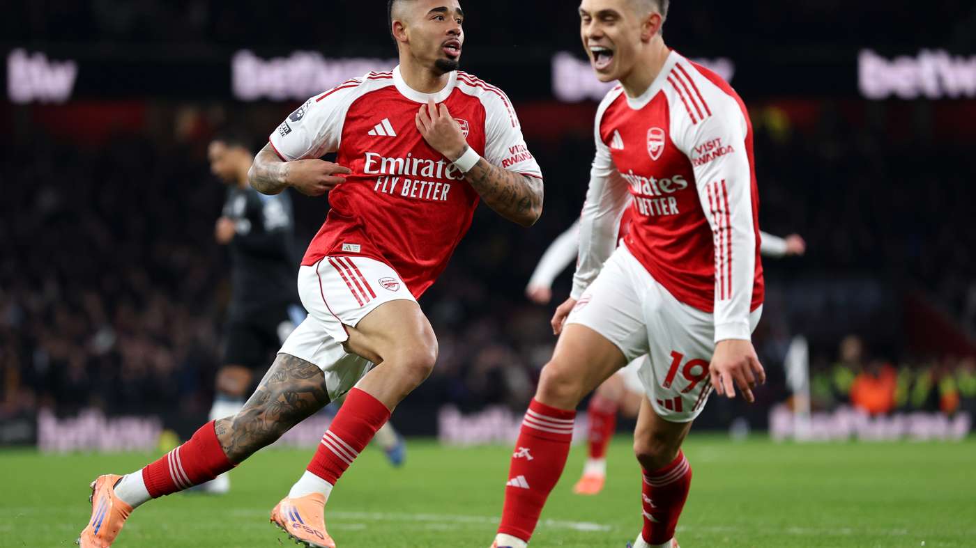 Arsenal v Aston Villa - Premier League