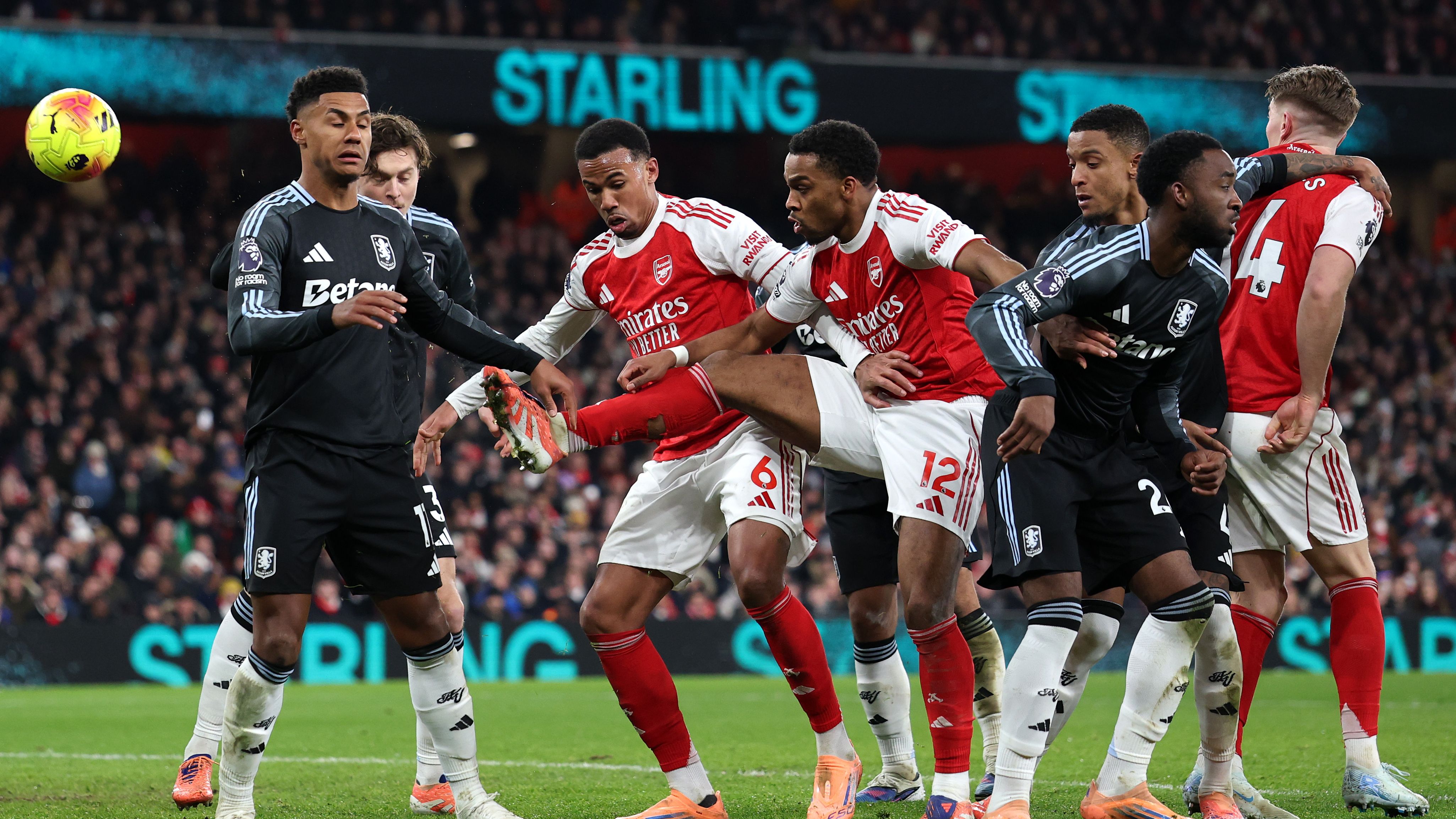 Arsenal v Aston Villa - Premier League