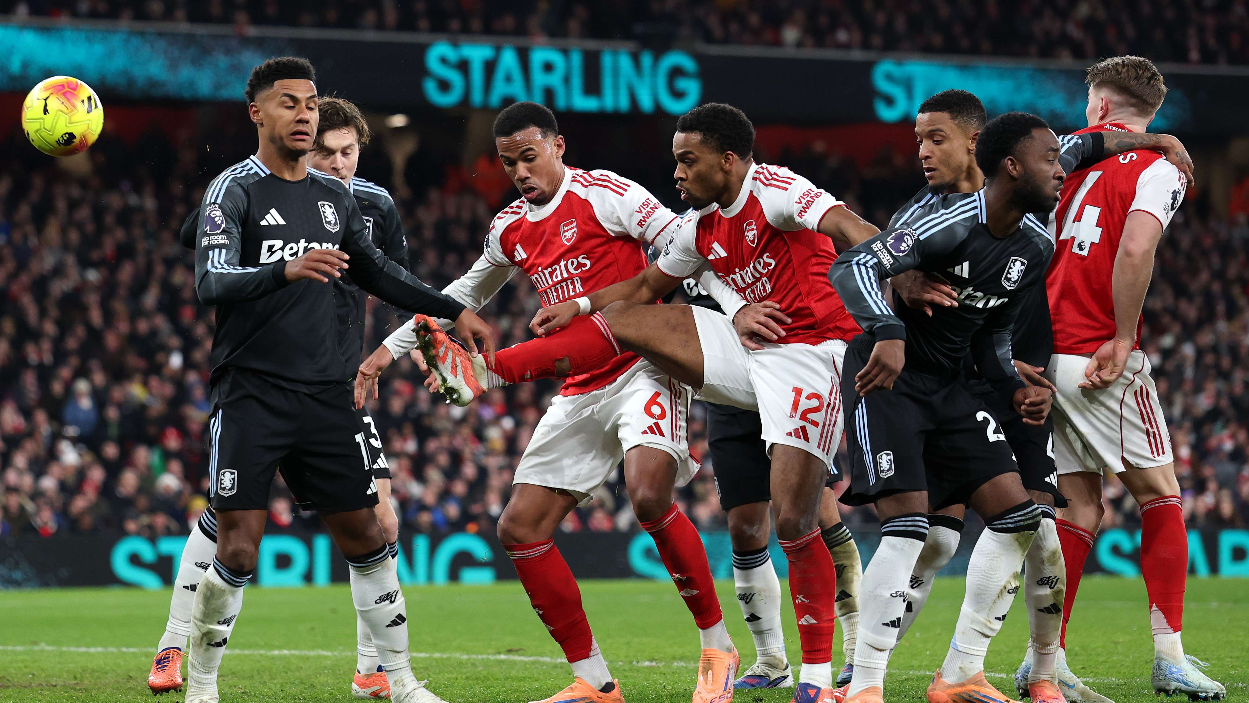 Arsenal v Aston Villa - Premier League
