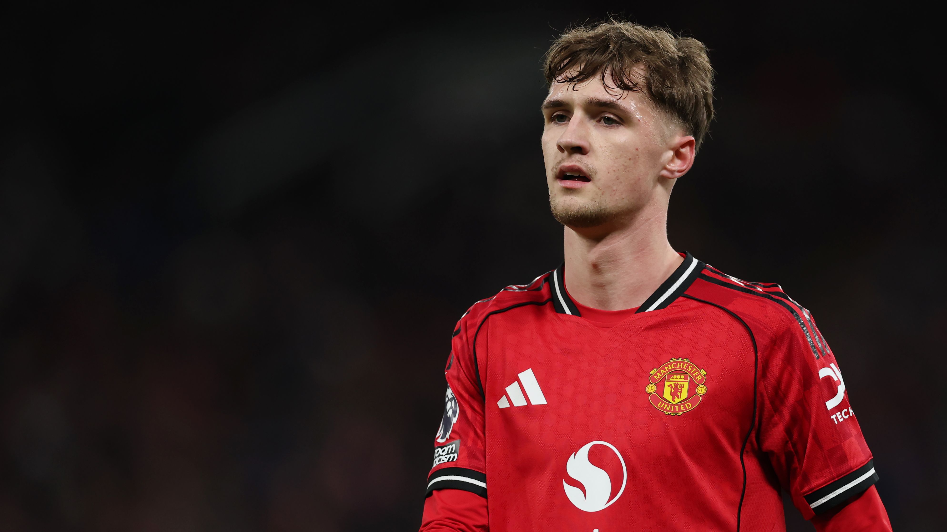 Manchester United v Wolverhampton Wanderers - Premier League