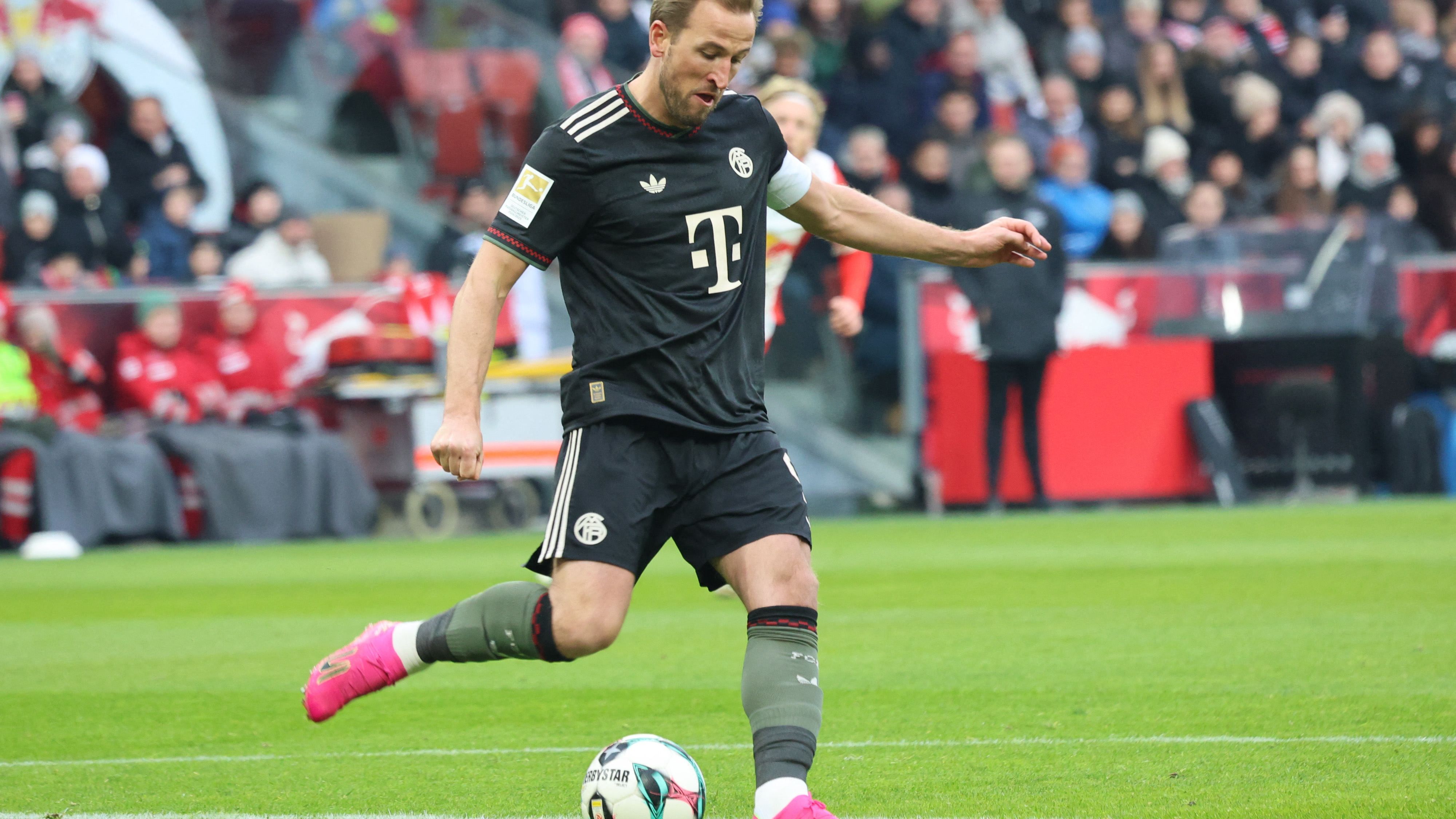 FBL-AUT-GER-BUNDESLIGA-FRIENDLY-SALZBURG-BAYERN MUNICH