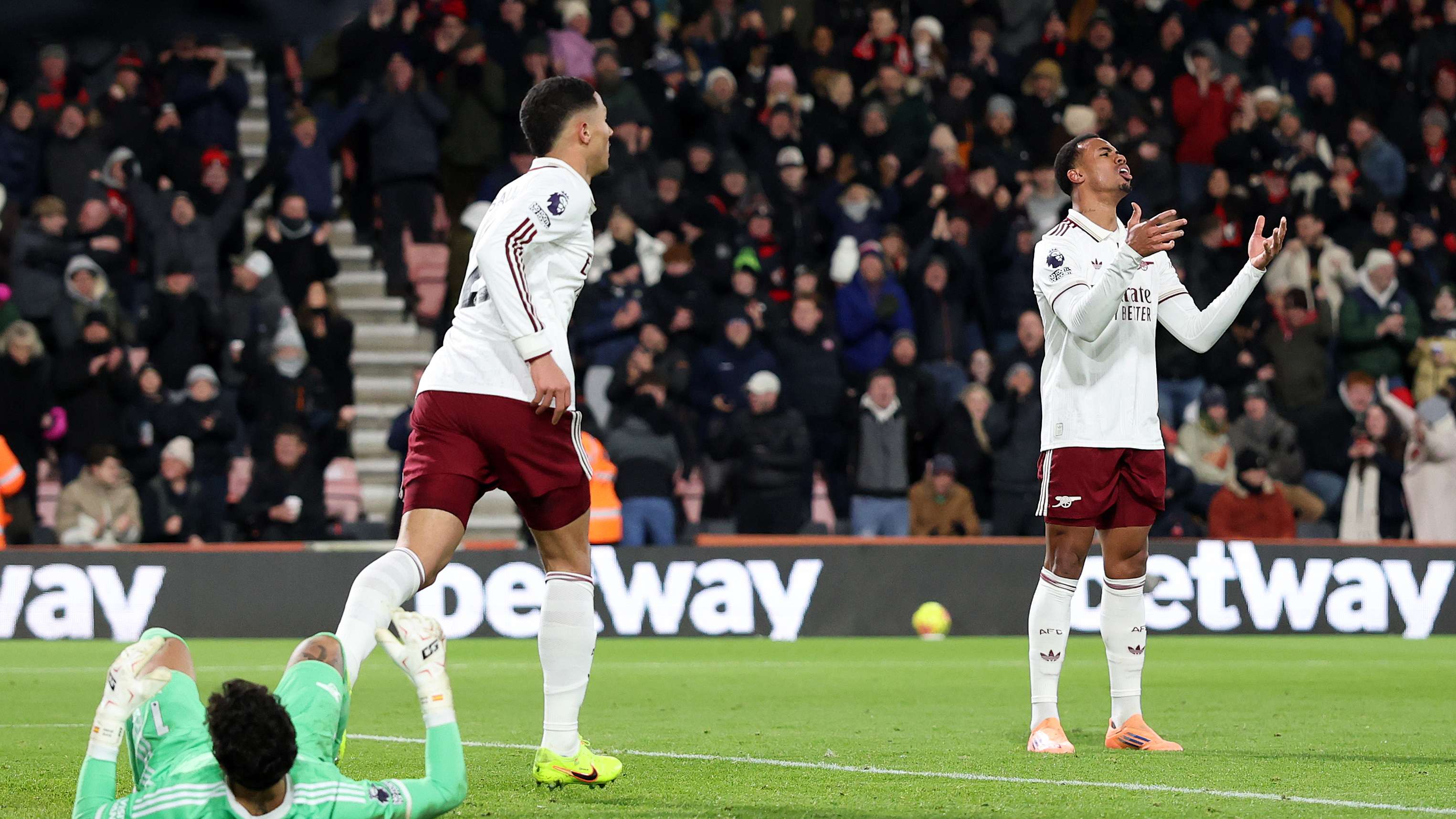 Bournemouth v Arsenal - Premier League