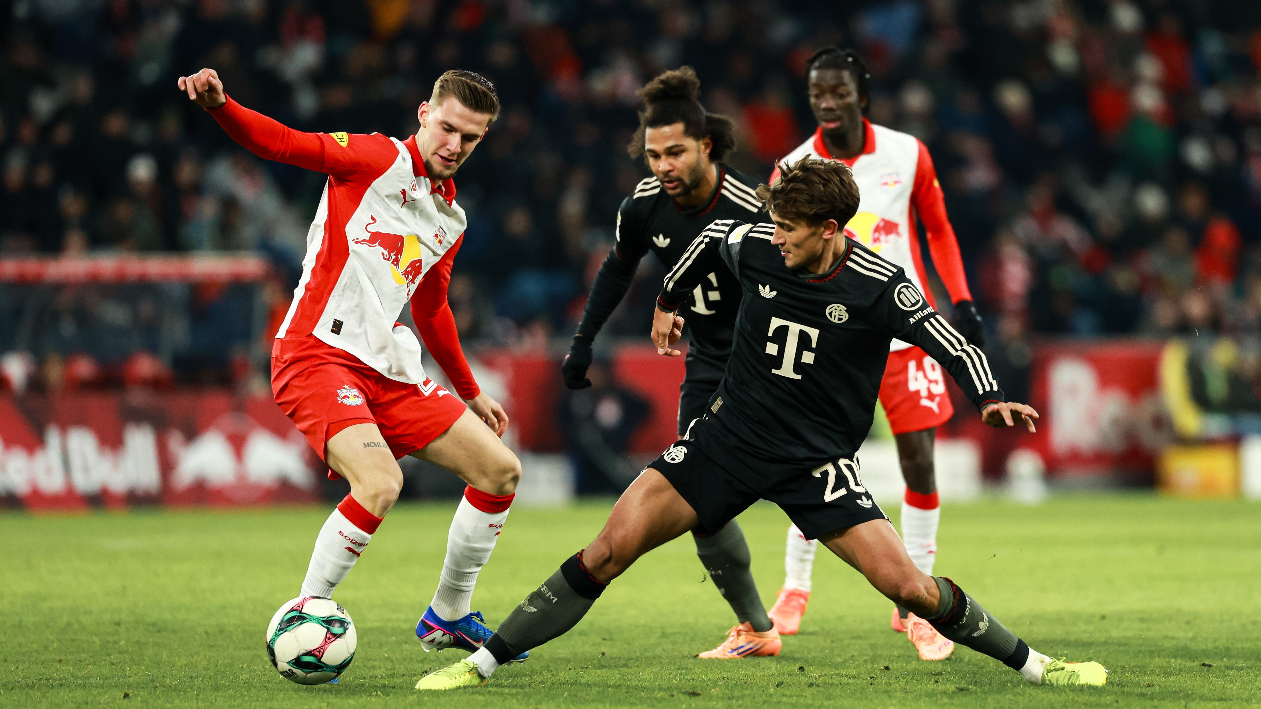 FC Red Bull Salzburg v FC Bayern München - Friendly Match