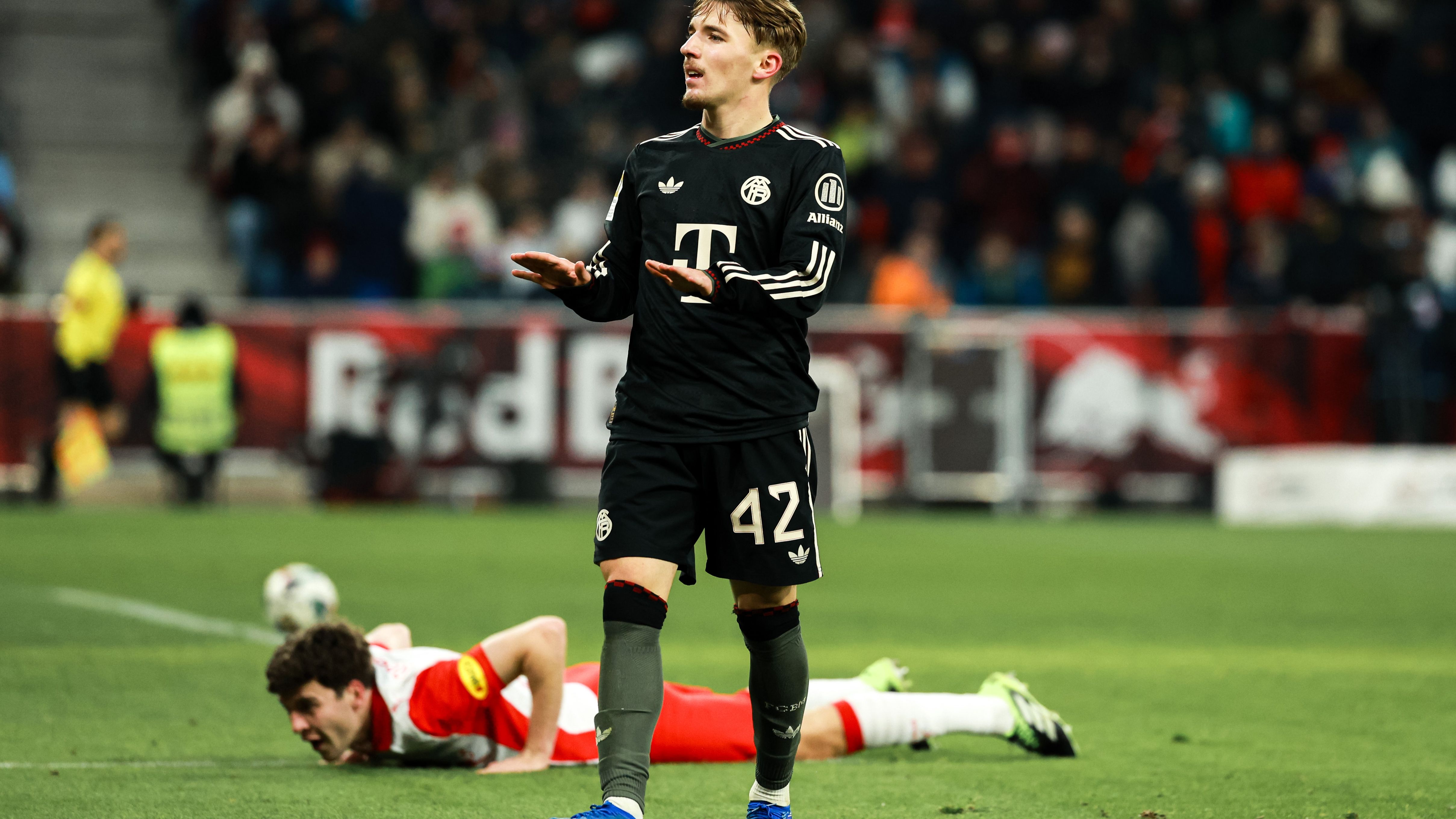 FC Red Bull Salzburg v FC Bayern München - Friendly Match