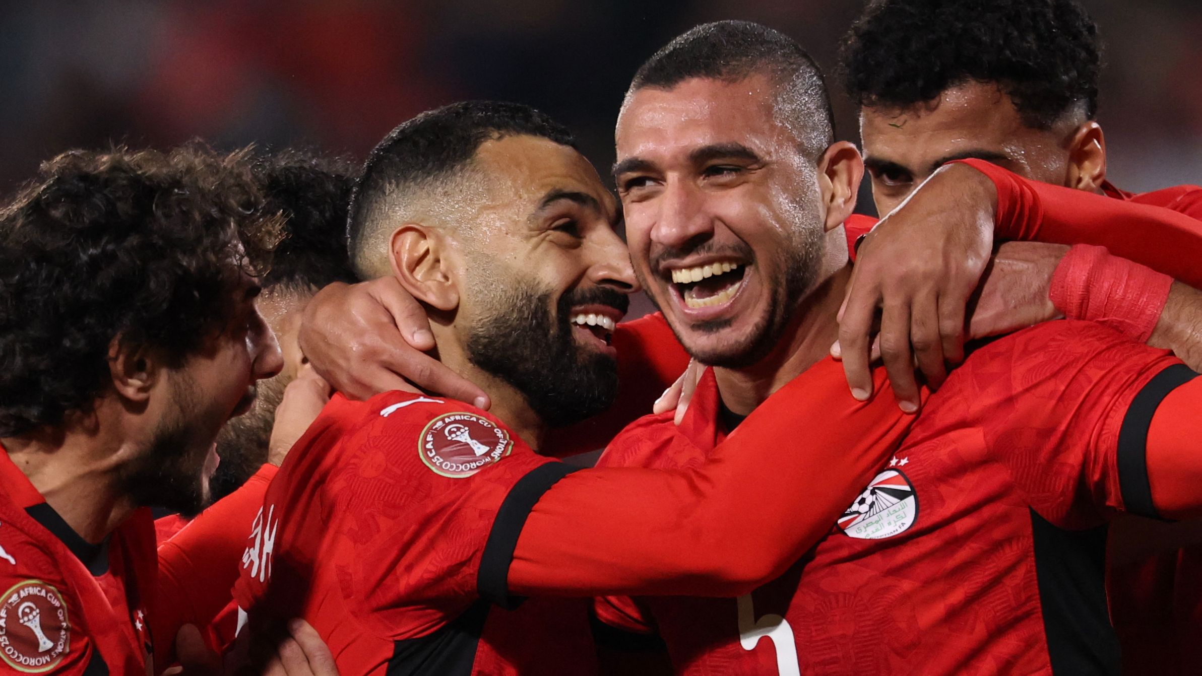 Egyptian players relaxing on a Moroccan beach ahead of AFCON semi-final vs Senegal