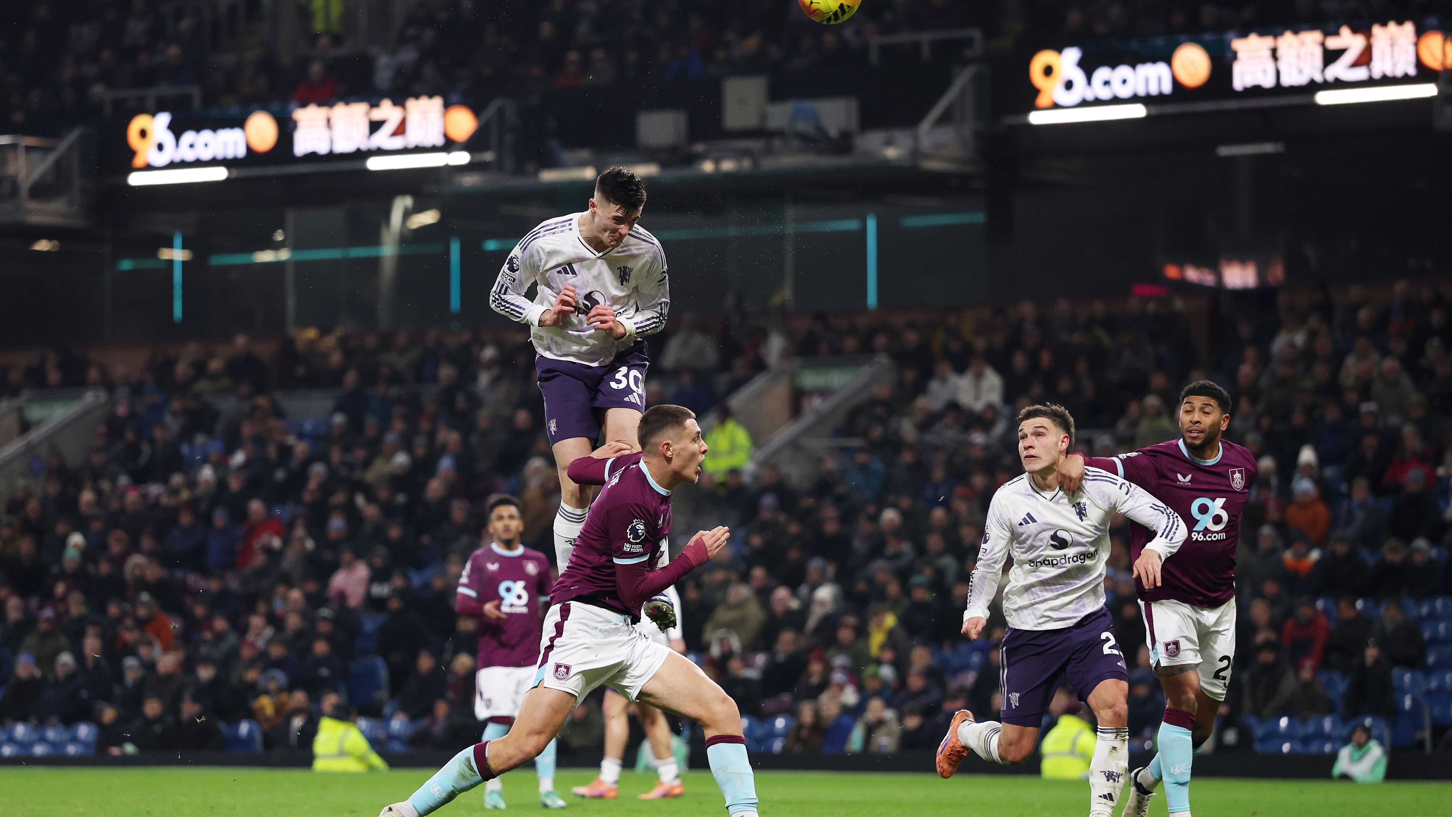 Burnley v Manchester United - Premier League