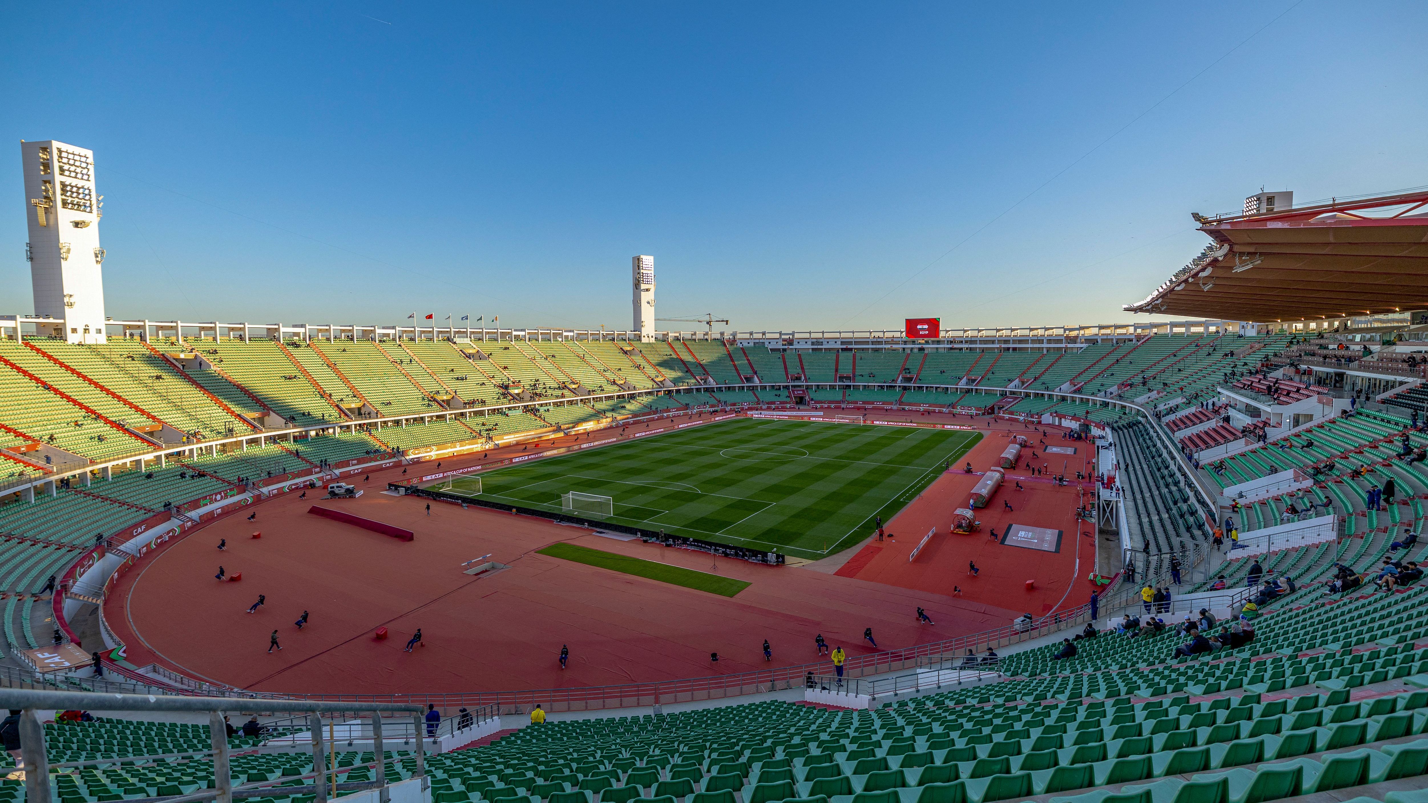 "هل يبلغ 16 عامًا؟".. عمر حارس بكأس أفريقيا للناشئين يثير الجدل