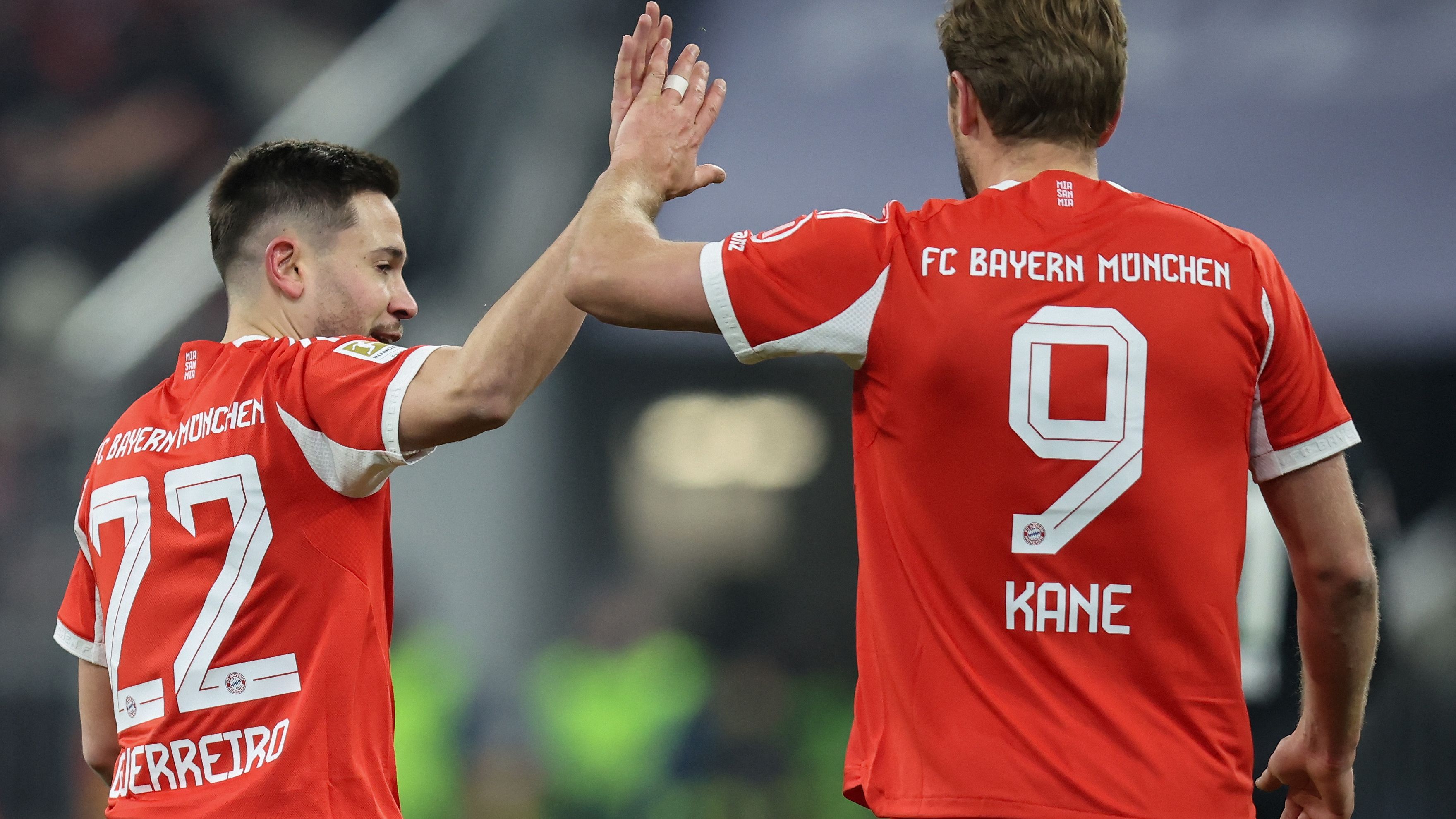 FBL-GER-BUNDESLIGA-BAYERN MUNICH-WOLFSBURG