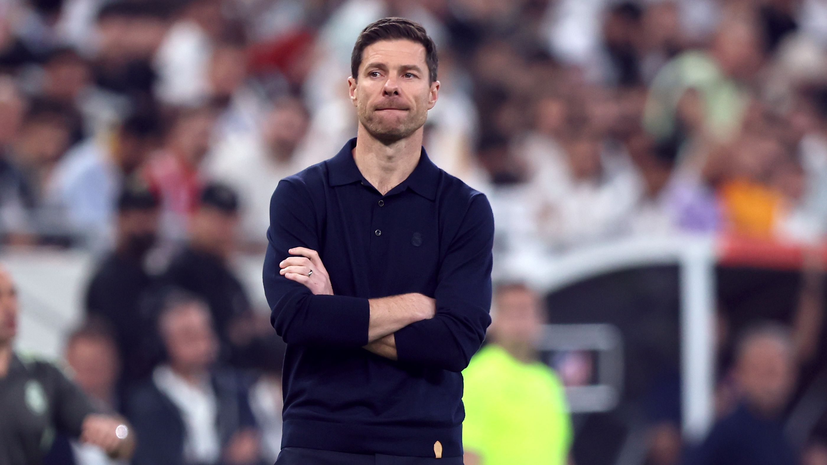 تشابي ألونسو يختار خليفة محمد صلاح من ريال مدريد لتدريب ليفربول