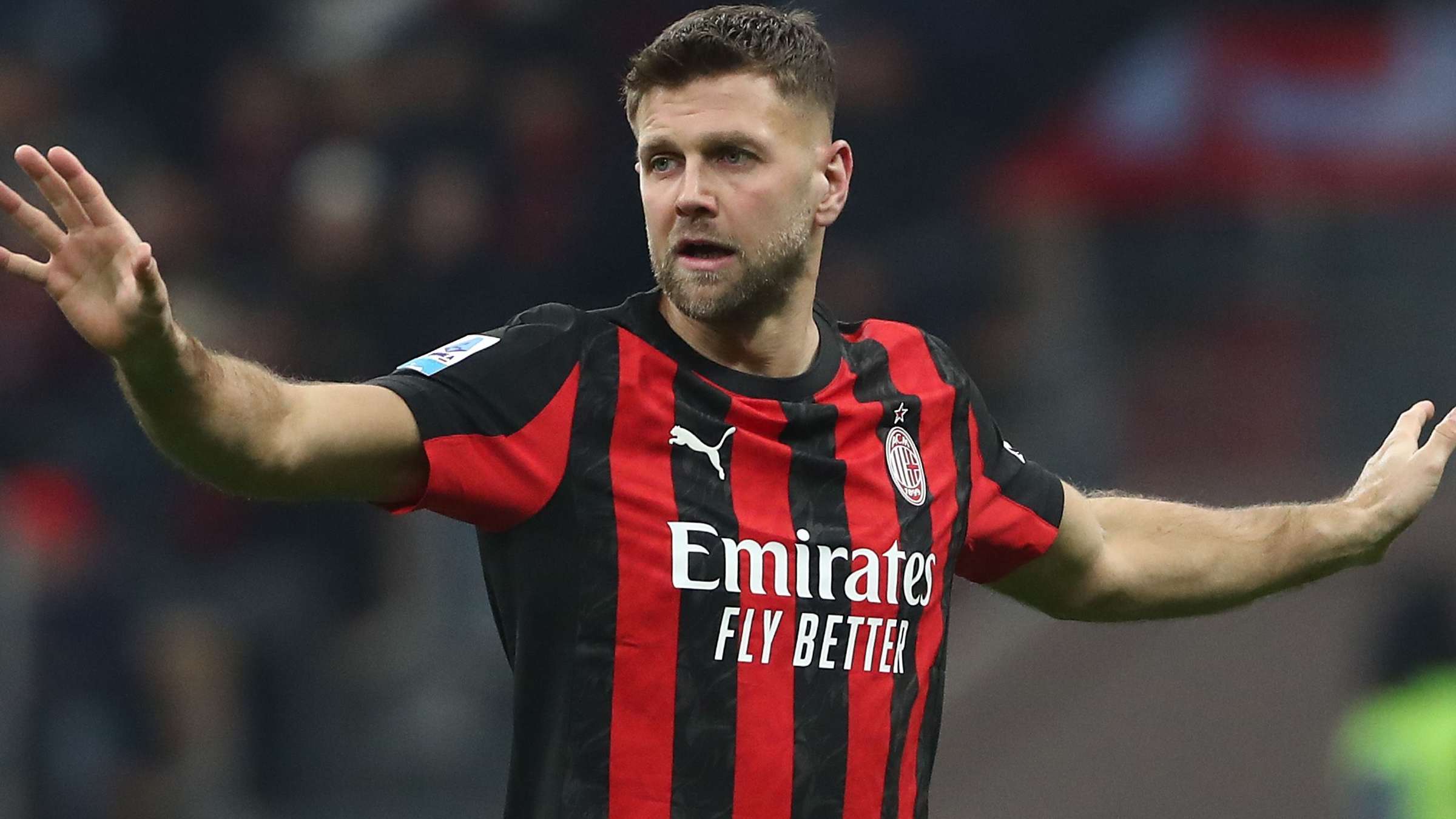 AC Milan v Genoa CFC - Serie A