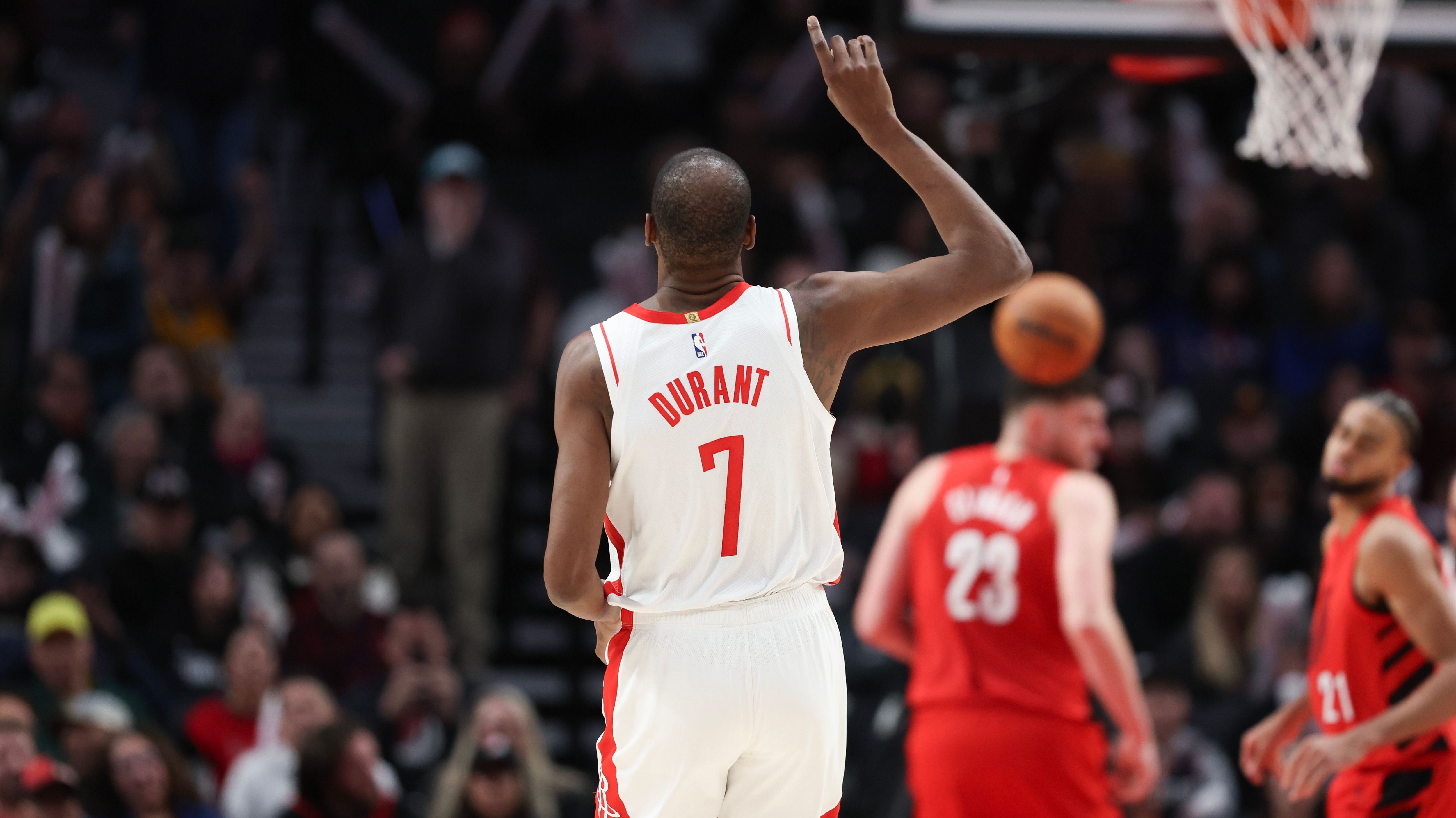 Houston Rockets v Portland Trail Blazers