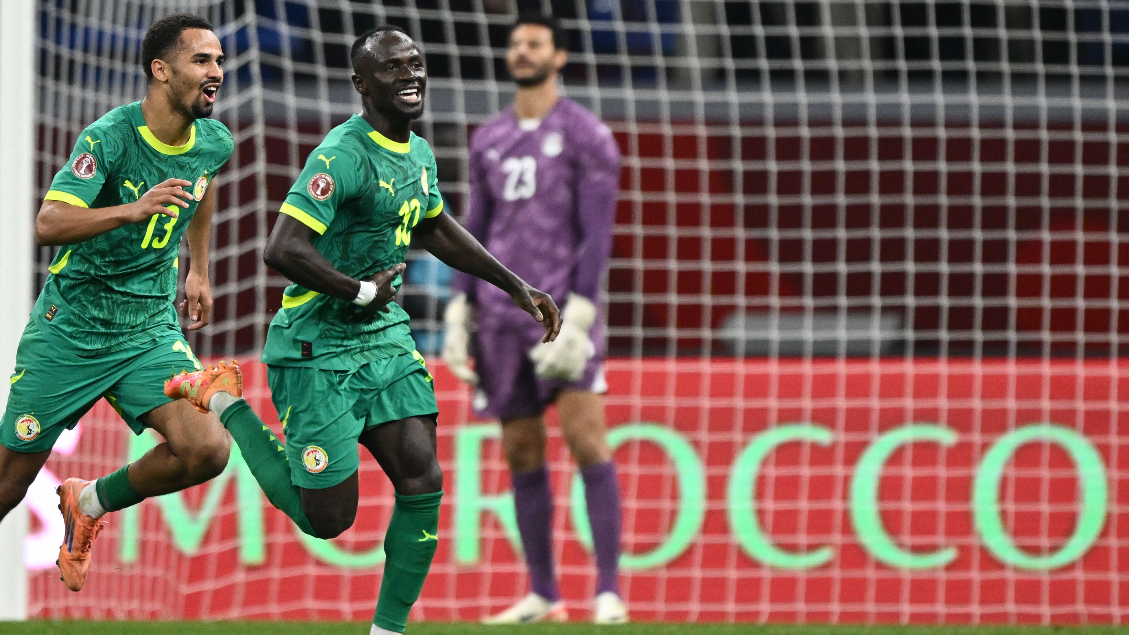 Foto de Senegal contra Egipto en la CAN 2025; análisis de Wael Gomaa sobre Shennawy.