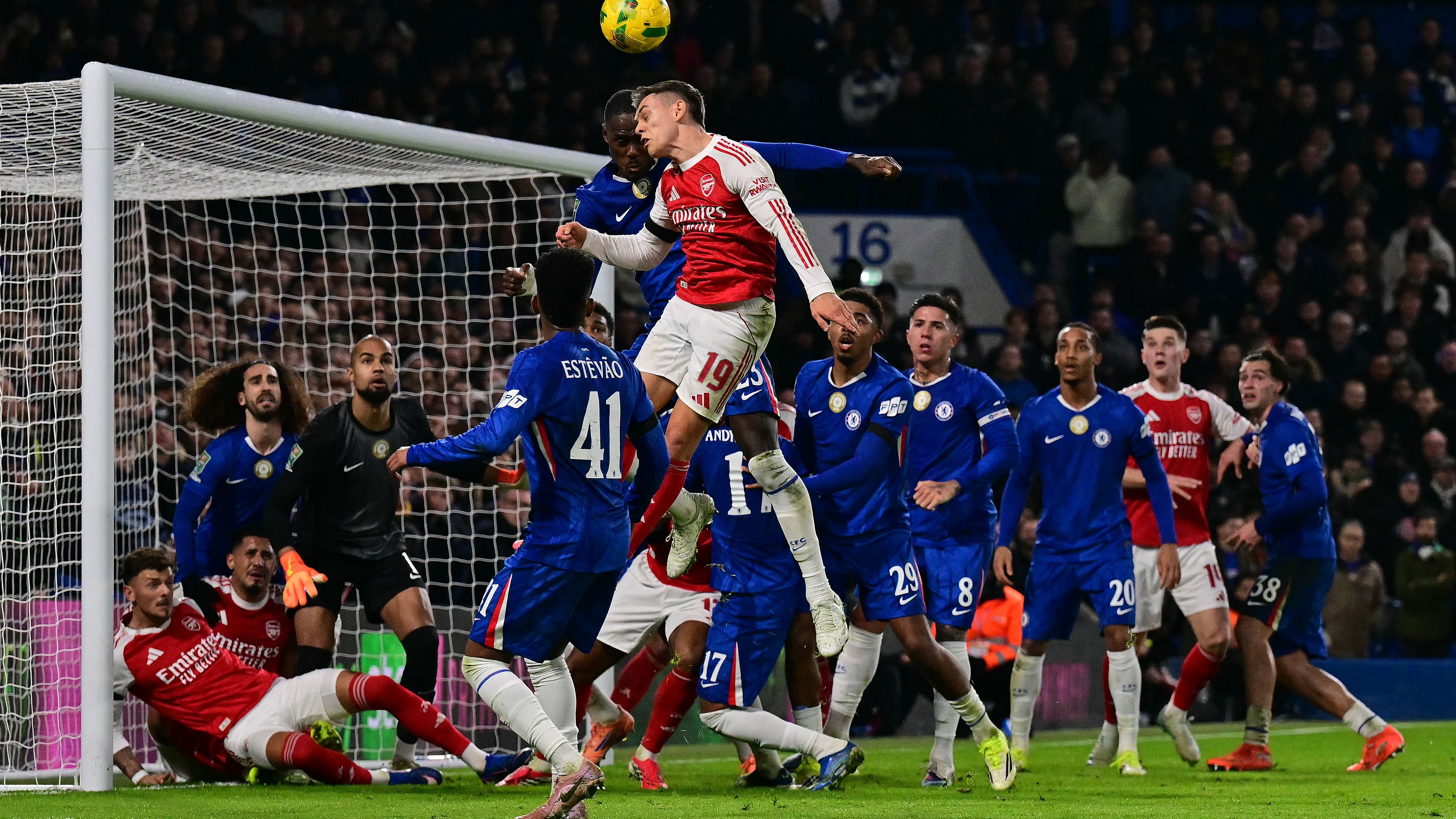 FBL-ENG-LCUP-CHELSEA-ARSENAL