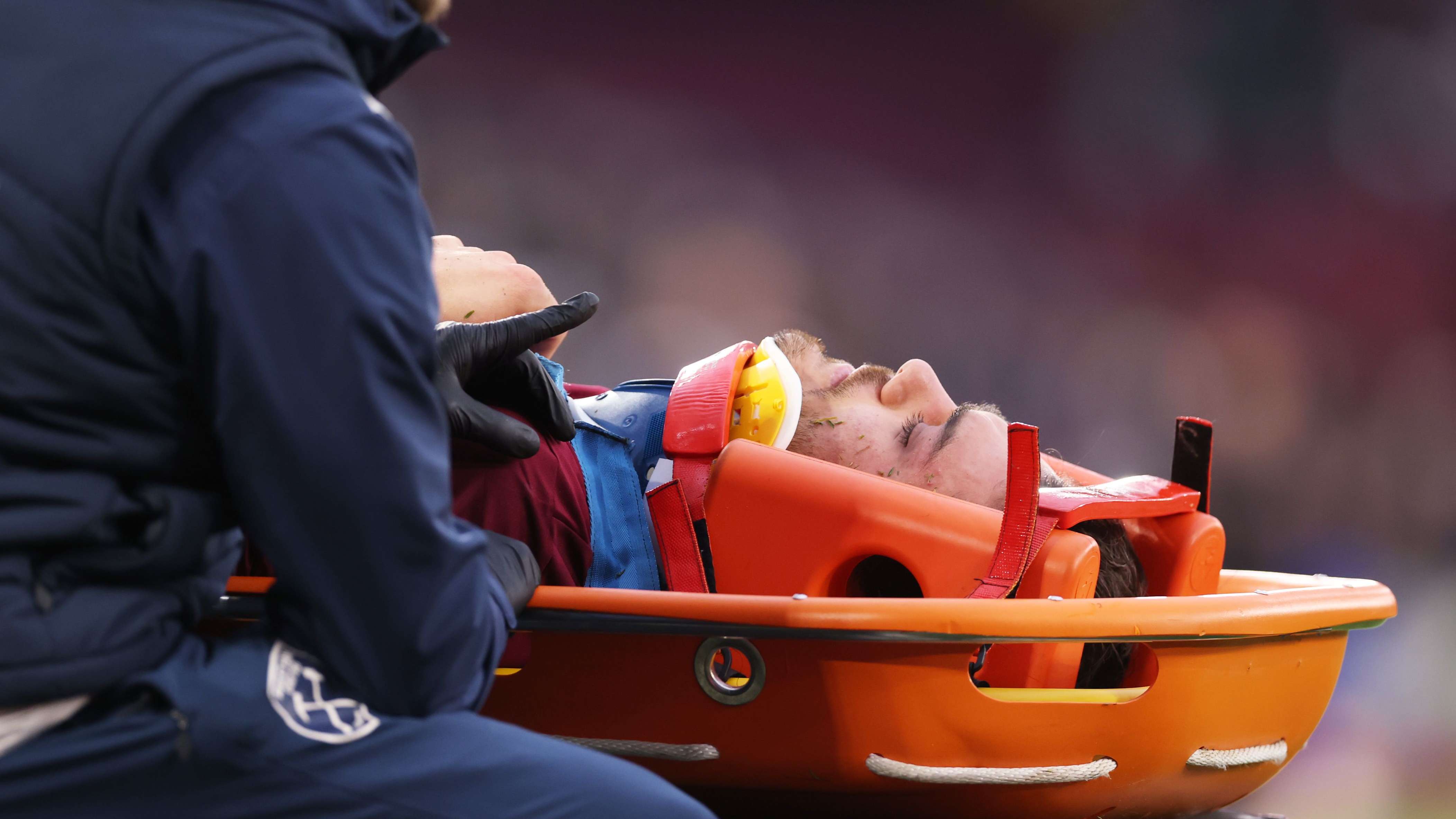West Ham United v Queens Park Rangers - Emirates FA Cup Third Round