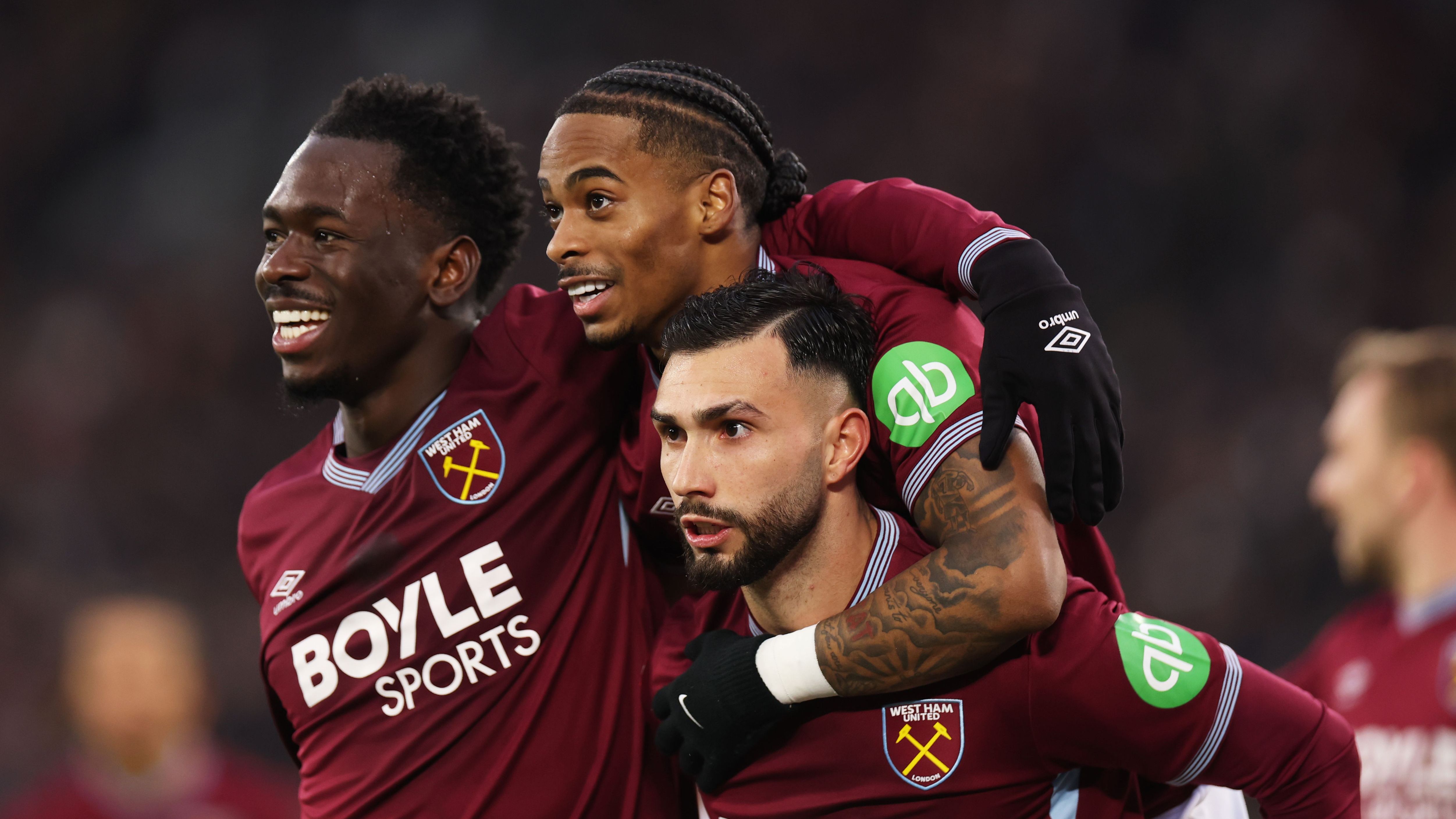 West Ham United v Queens Park Rangers - Emirates FA Cup Third Round