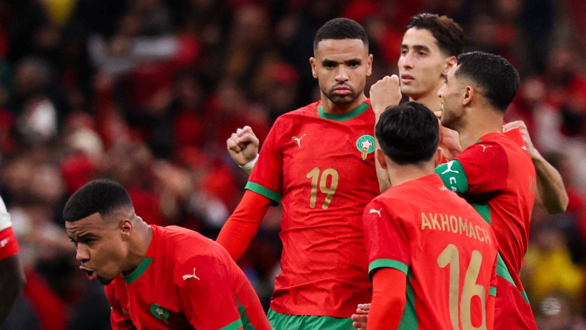 حمزة إكمان يعود إلى تدريبات ليل بعد إصابة الرباط الصليبي