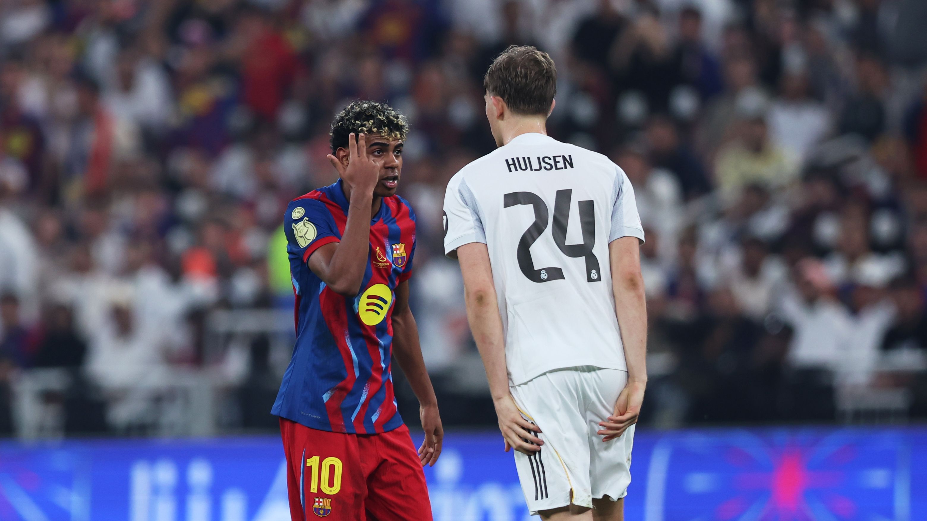يامال يتحدى ريال مدريد في دوري الأبطال.. ويعترف بالضعف أمام بايرن وباريس