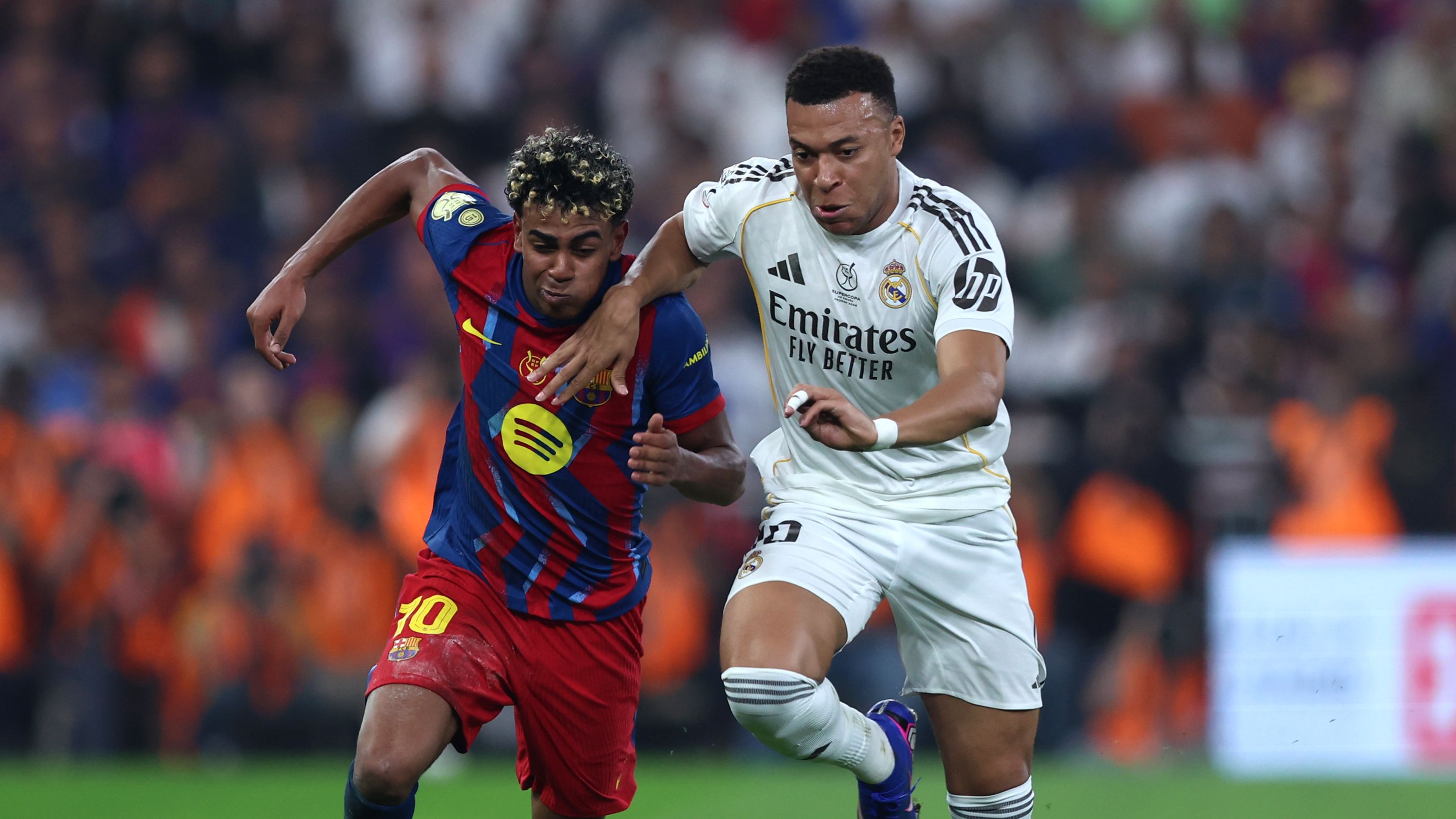 التشكيل المثالي لليجا: هيمنة كتالونية.. ولاعبان فقط من ريال مدريد