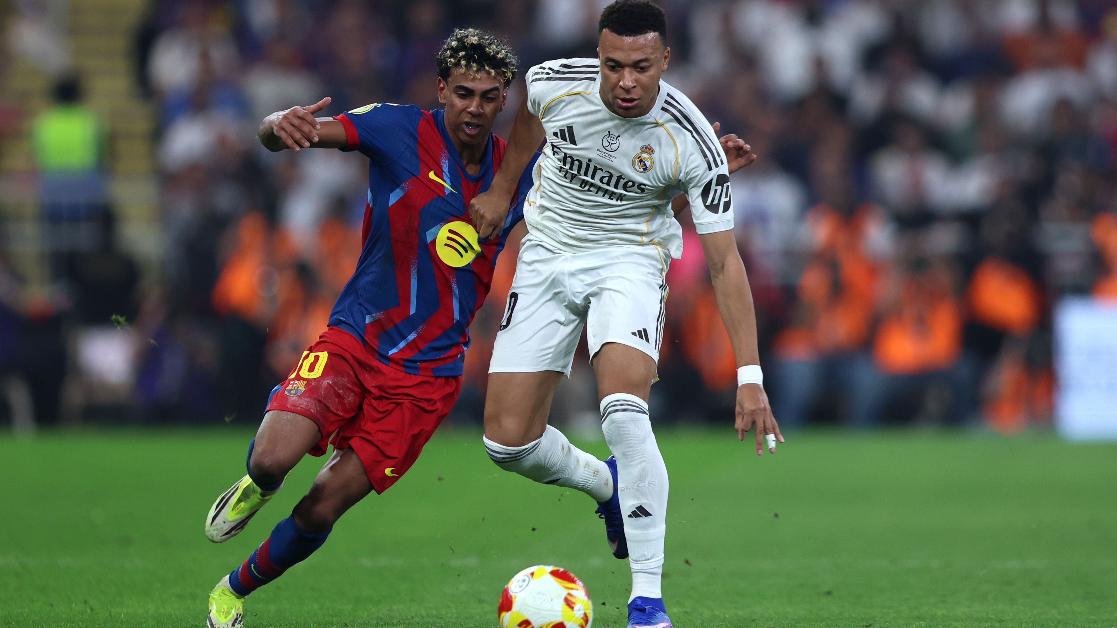 FC Barcelona v Real Madrid: Spanish Super Cup