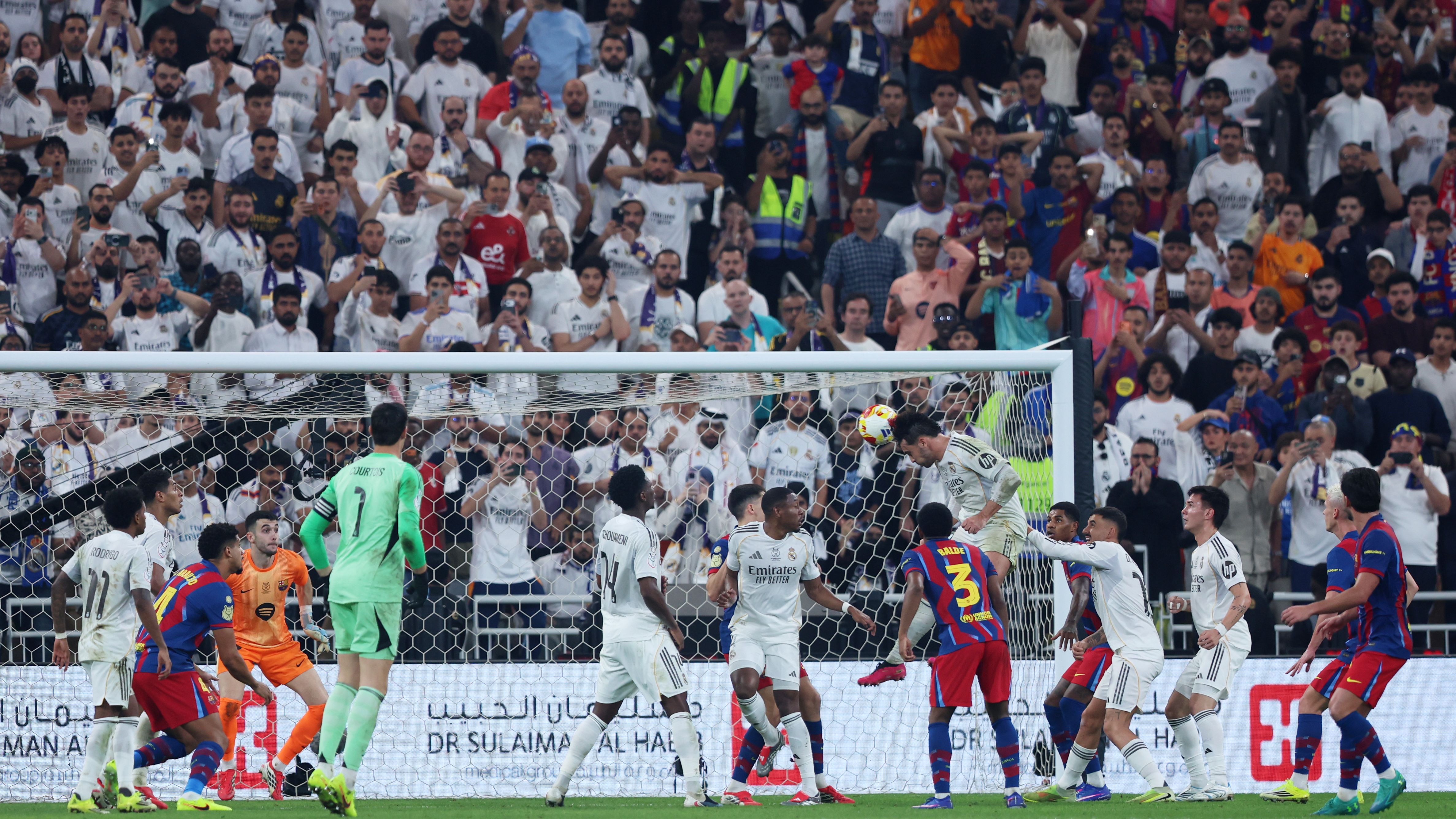 FC Barcelona v Real Madrid: Spanish Super Cup