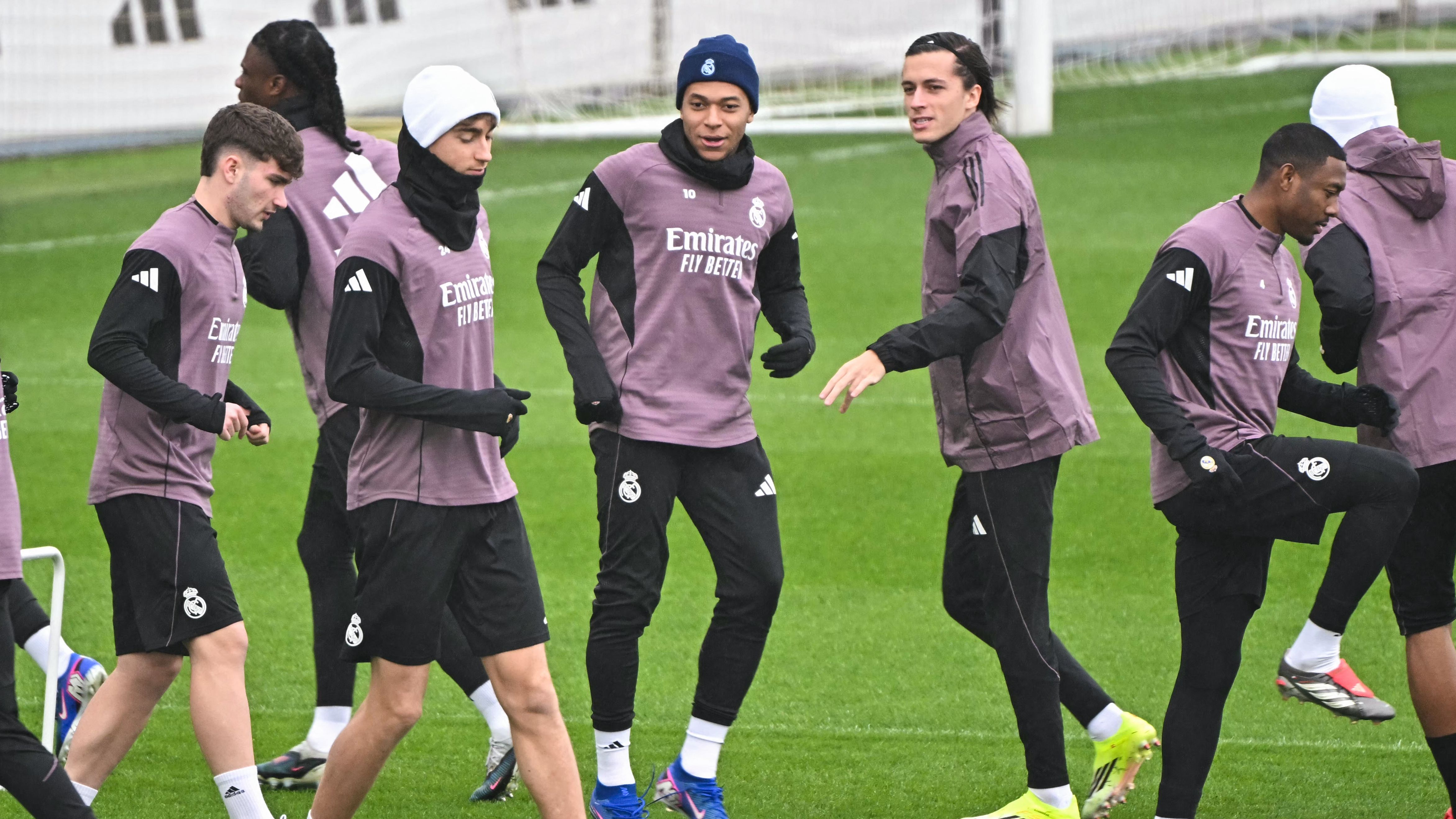 FBL-ESP-LIGA-REAL MADRID-TRAINING