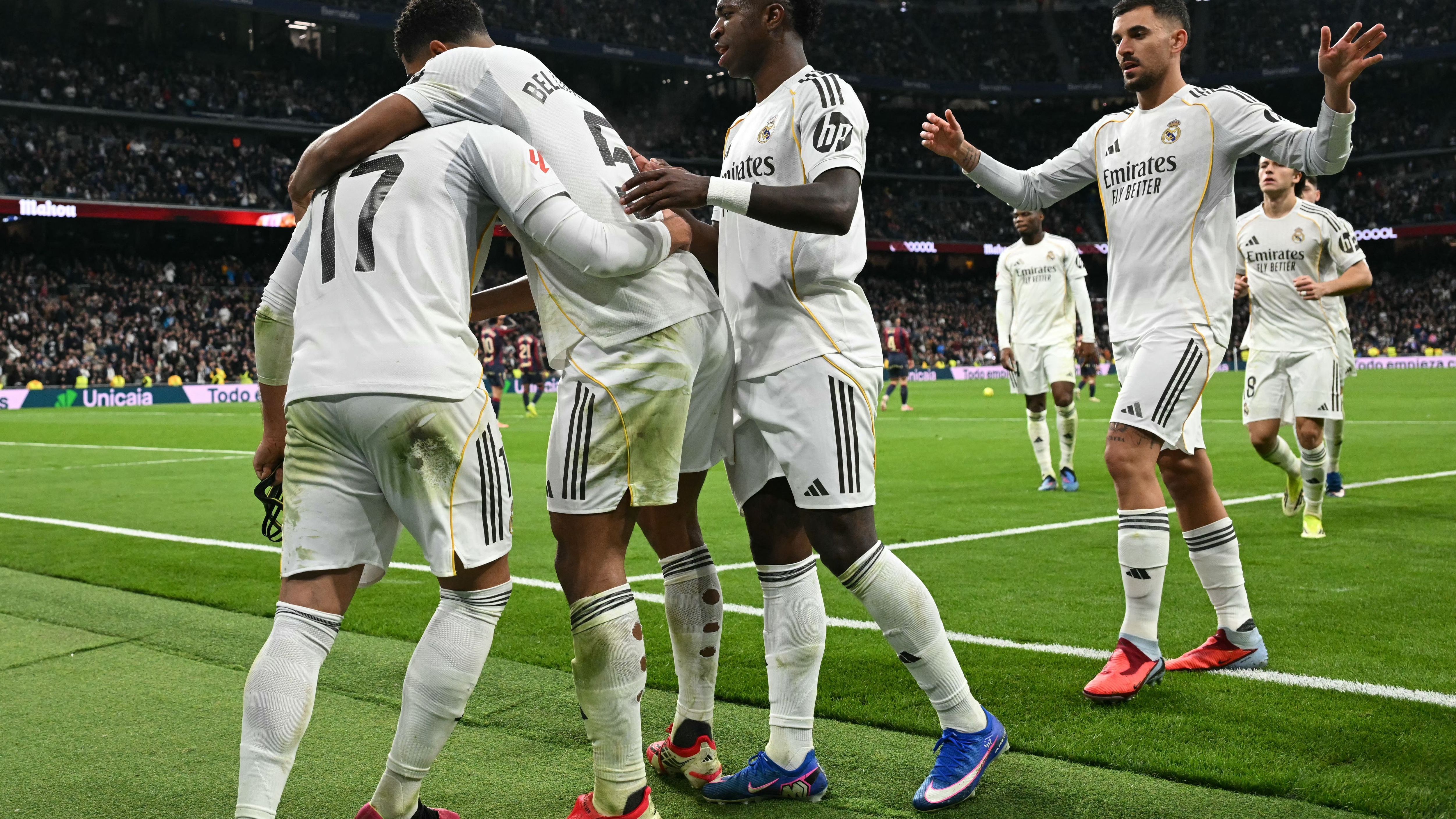 Real Madrid contro Levante, Mbappé rigore e Asensio firmano la vittoria al Bernabéu