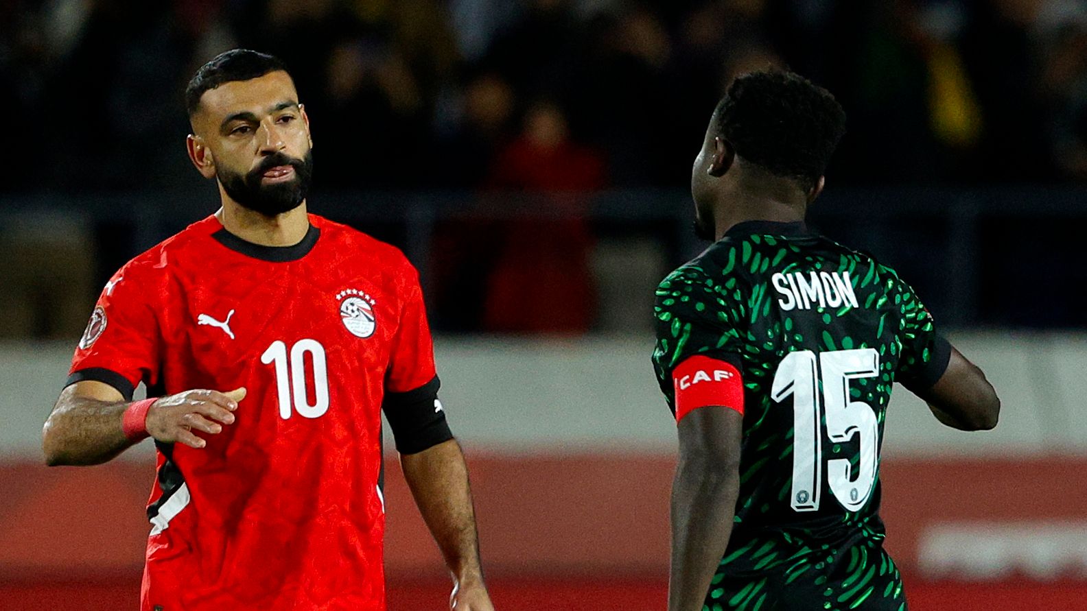 Mustafa Abu Zahra protesta por abucheos al himno durante Egipto vs Nigeria CAN 2025