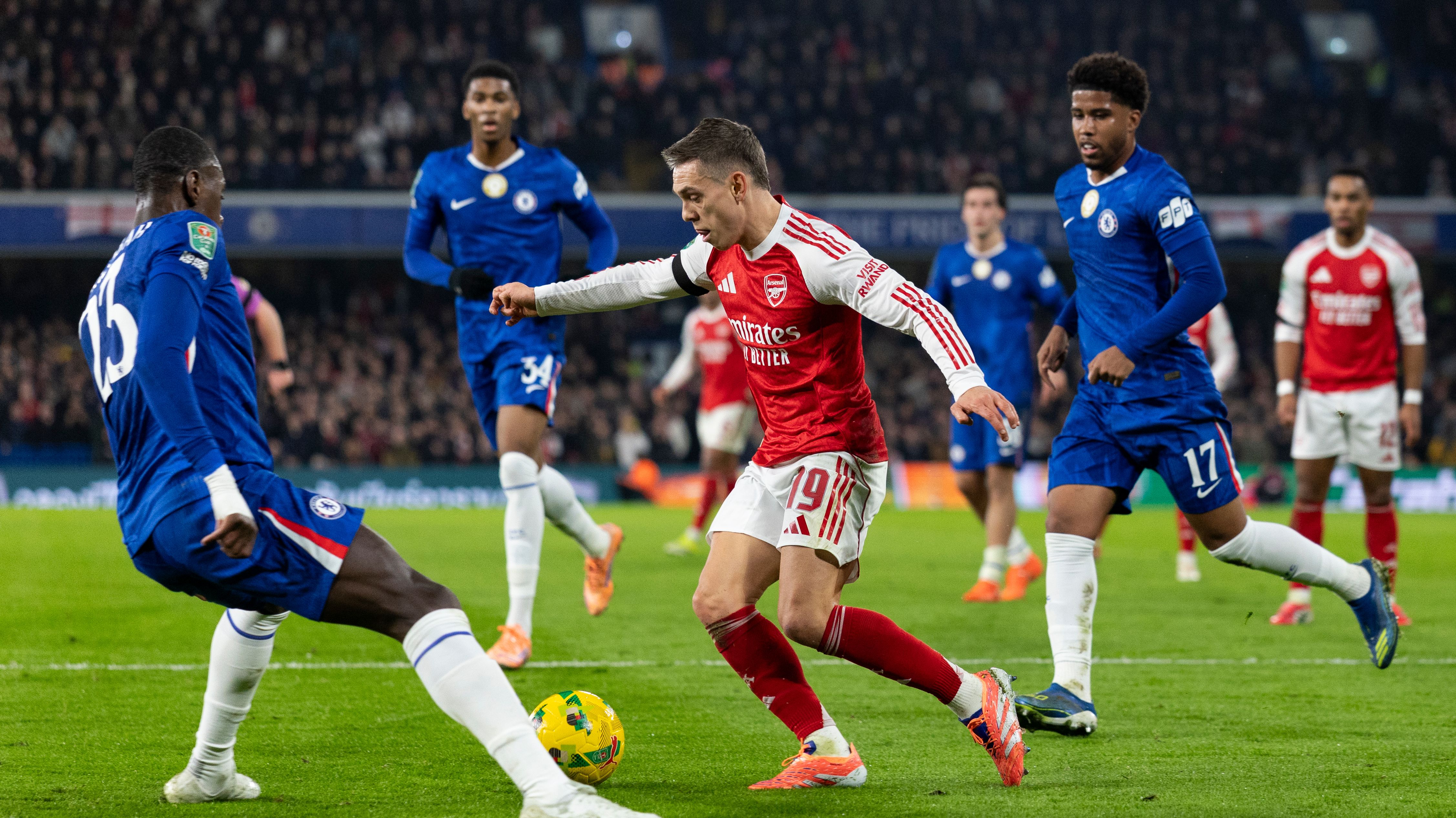 Arsenal vs Chelsea Carabao Cup semifinal second leg at the Emirates