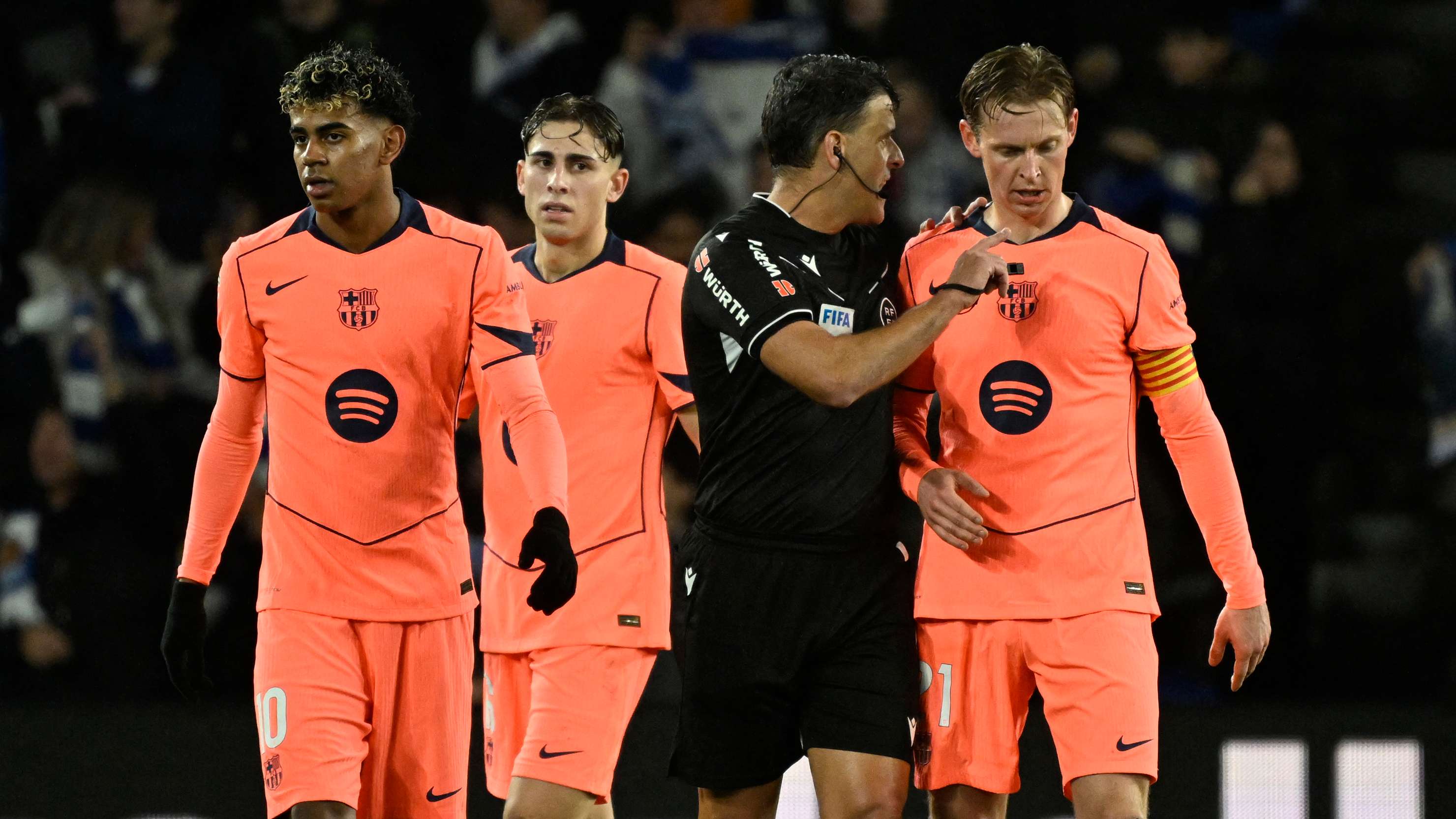 FBL-ESP-LIGA-REAL SOCIEDAD-BARCELONA