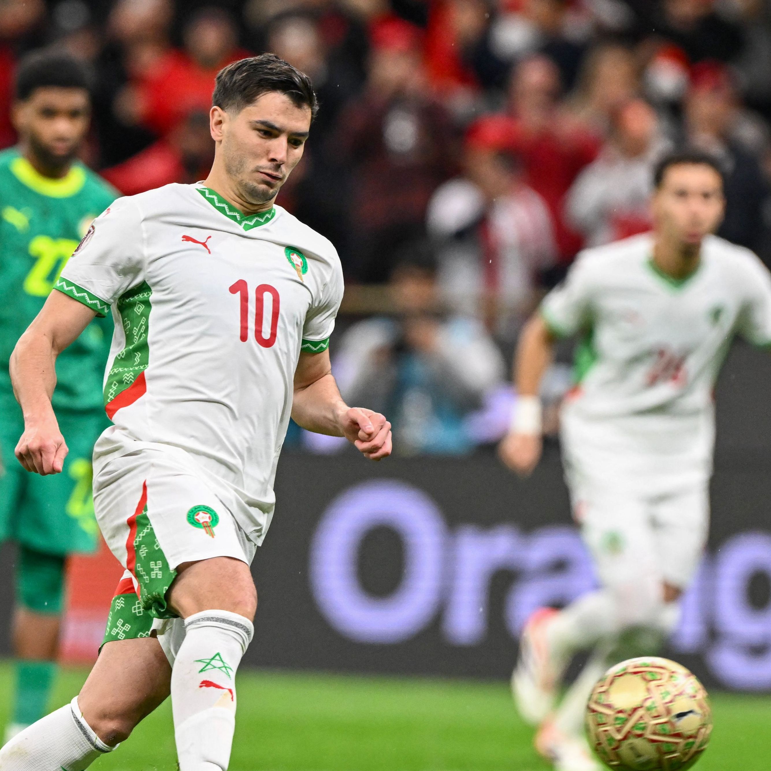 Panenka arrêtée par Mendy lors de la finale CAN Maroc-Sénégal; Balhroz réagit et remet Diaz à sa place