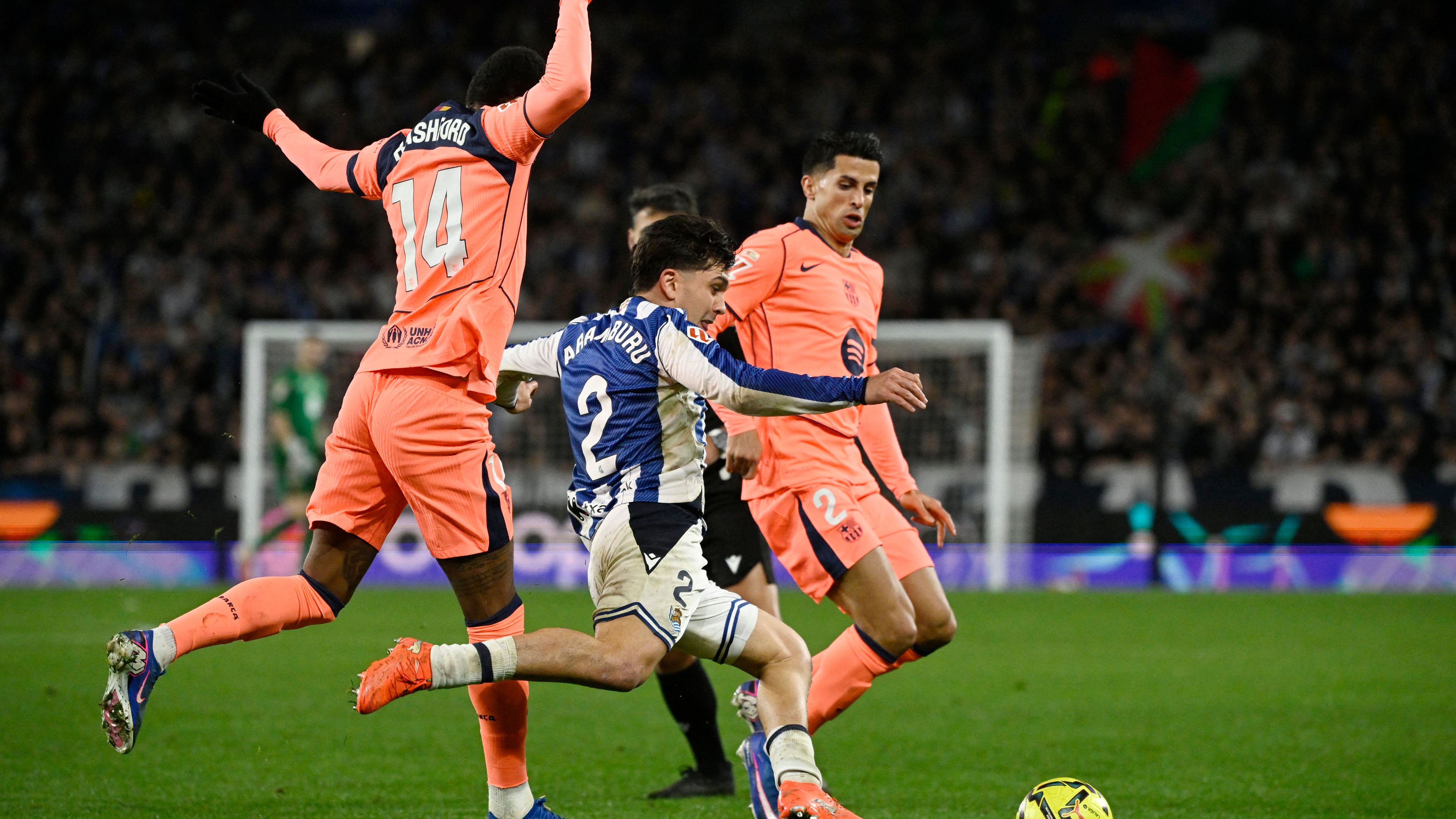 FBL-ESP-LIGA-REAL SOCIEDAD-BARCELONA
