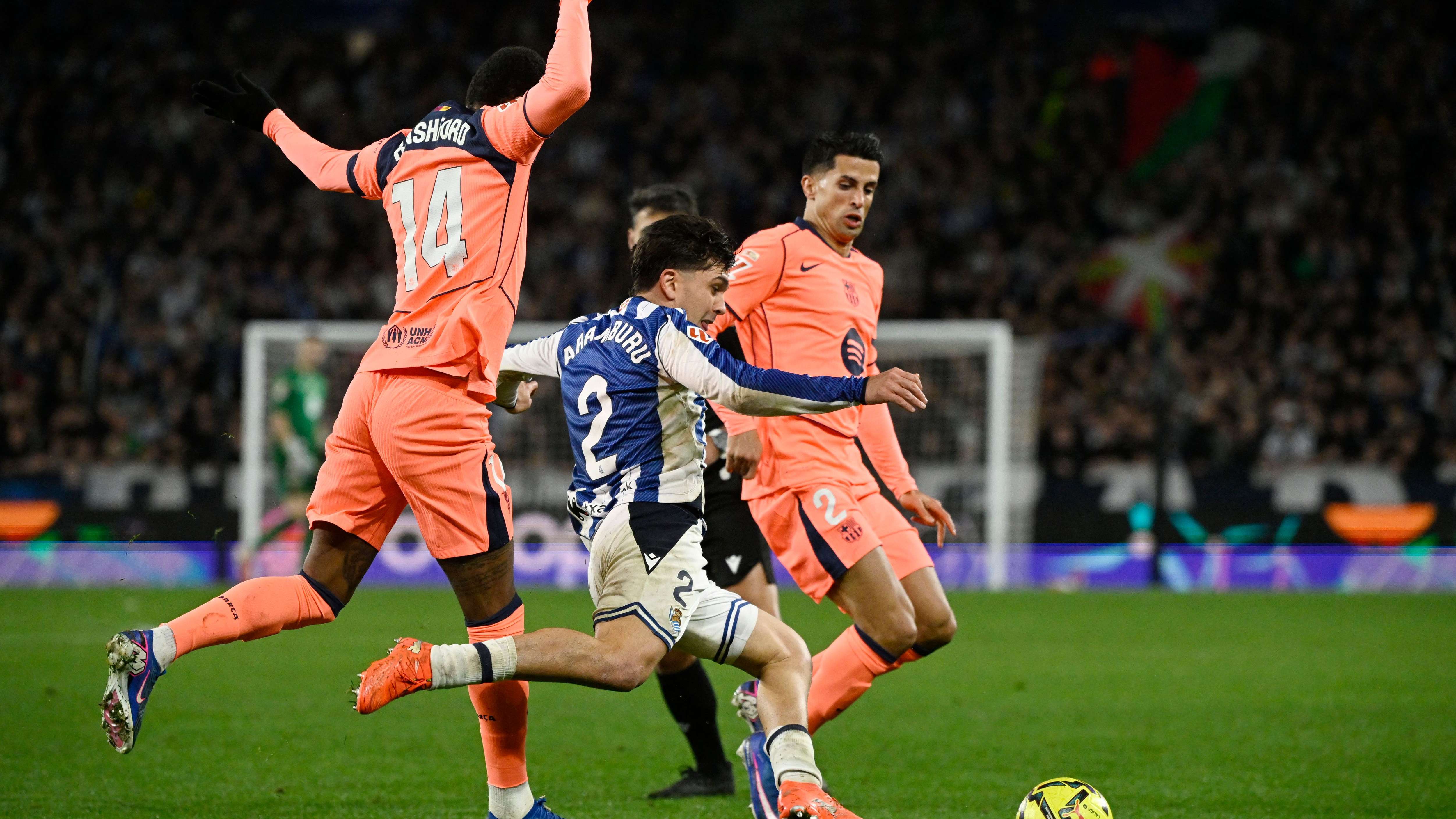 FBL-ESP-LIGA-REAL SOCIEDAD-BARCELONA