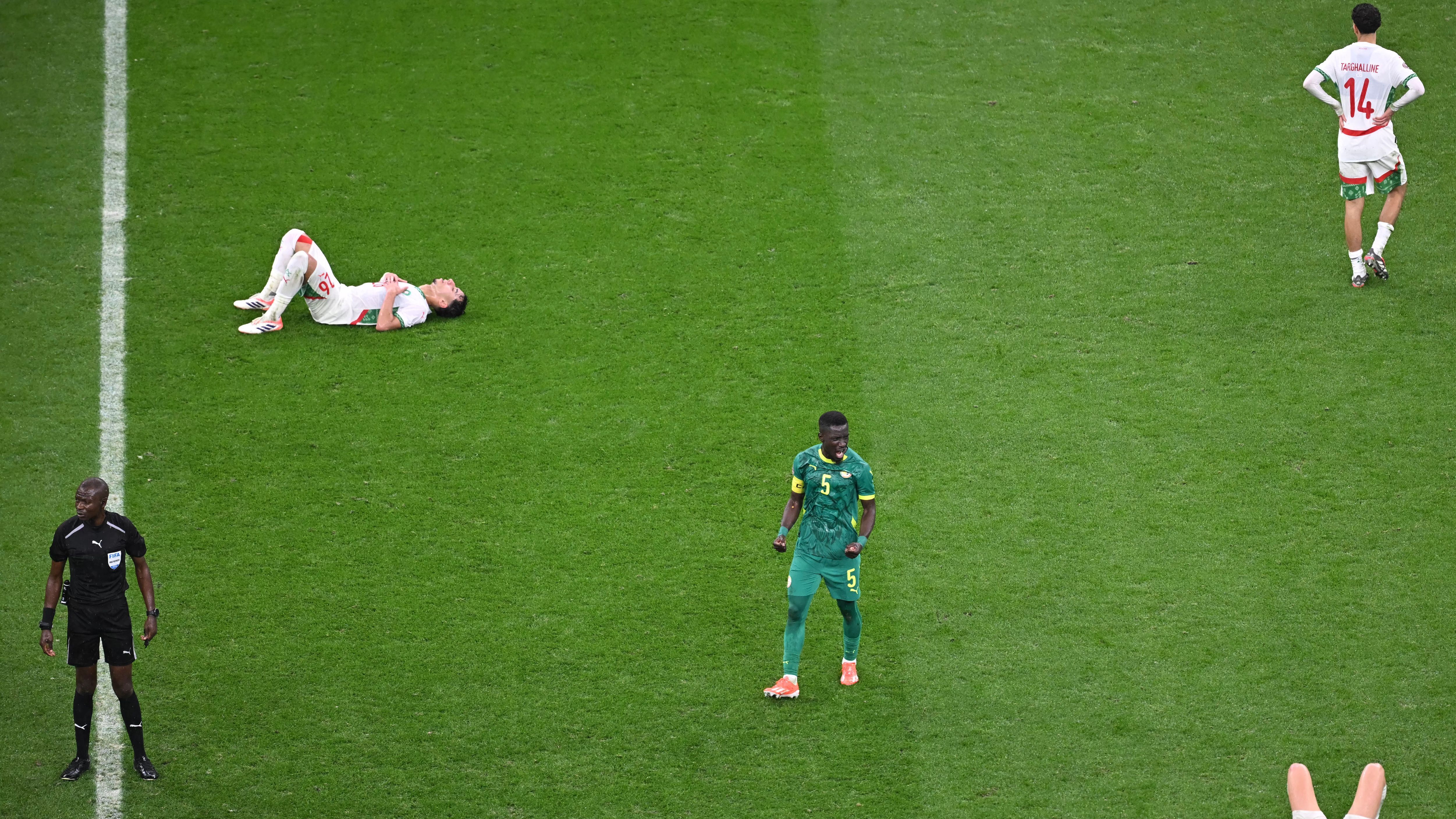 TOPSHOT-FBL-AFR-2025-MATCH 52-SEN-MAR