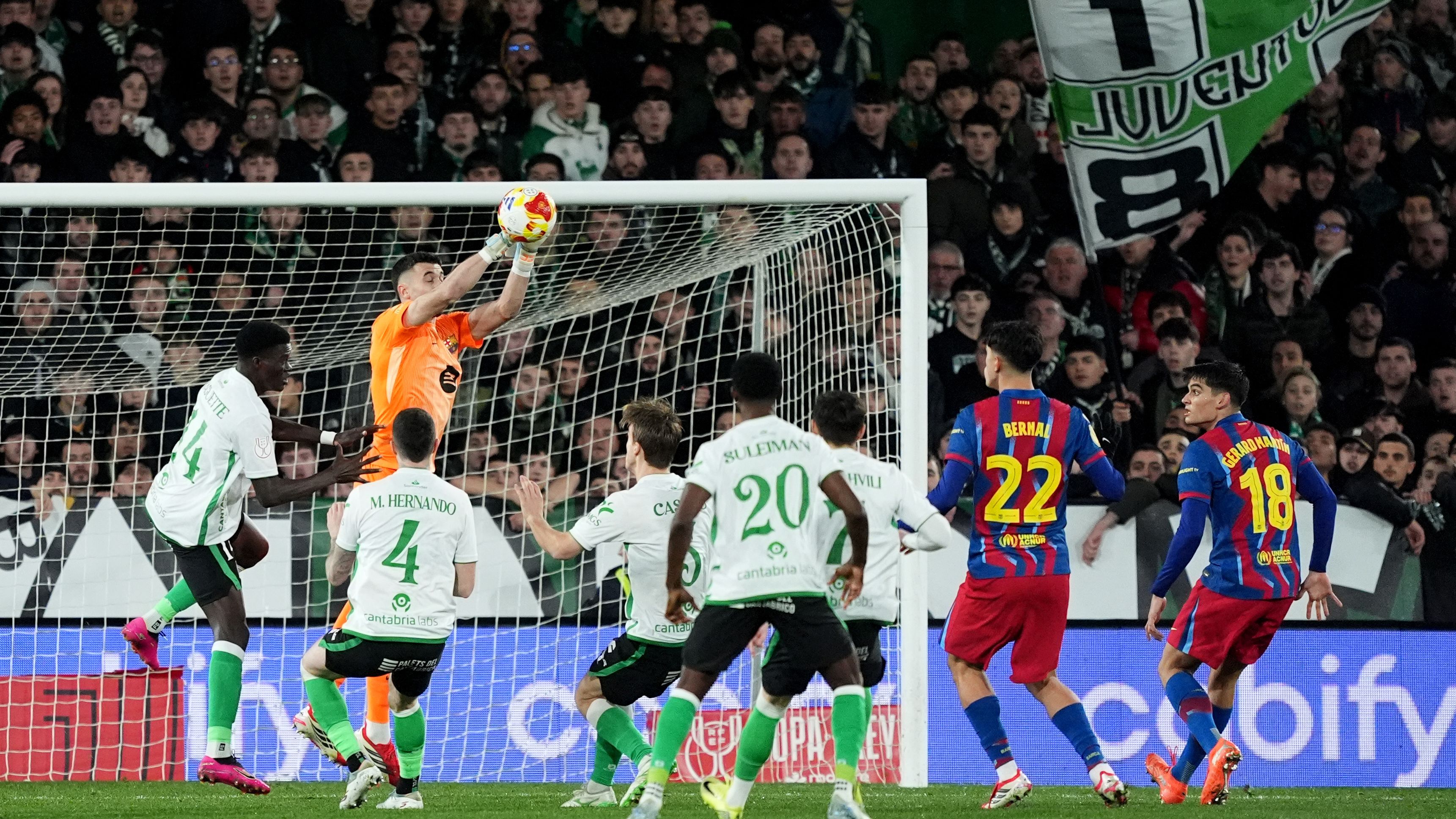 Racing de Santander v FC Barcelona - Copa del Rey