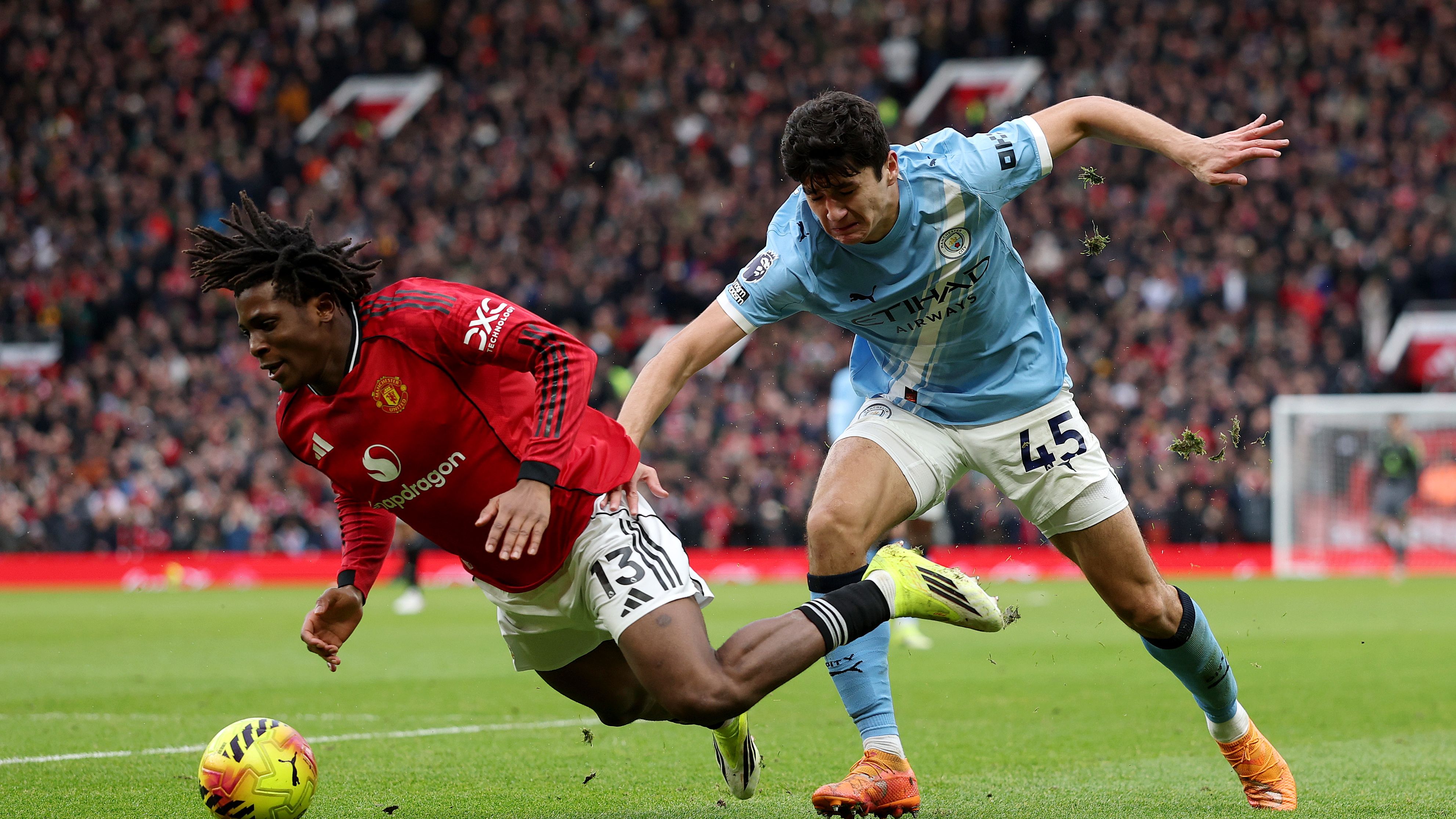 Manchester United v Manchester City - Premier League