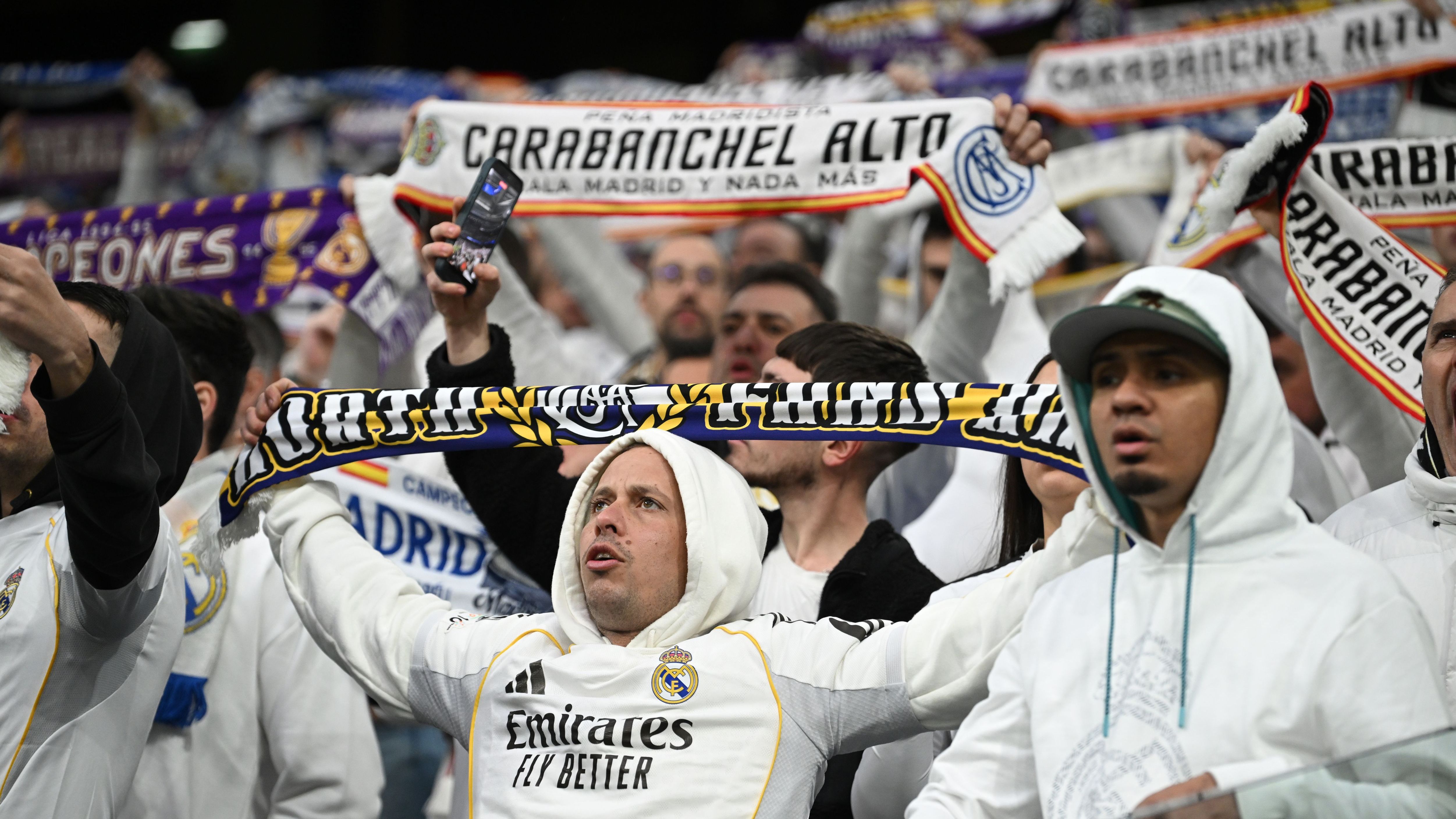 Real Madrid contre Levante Bernabéu tension ambiance sifflets Pérez