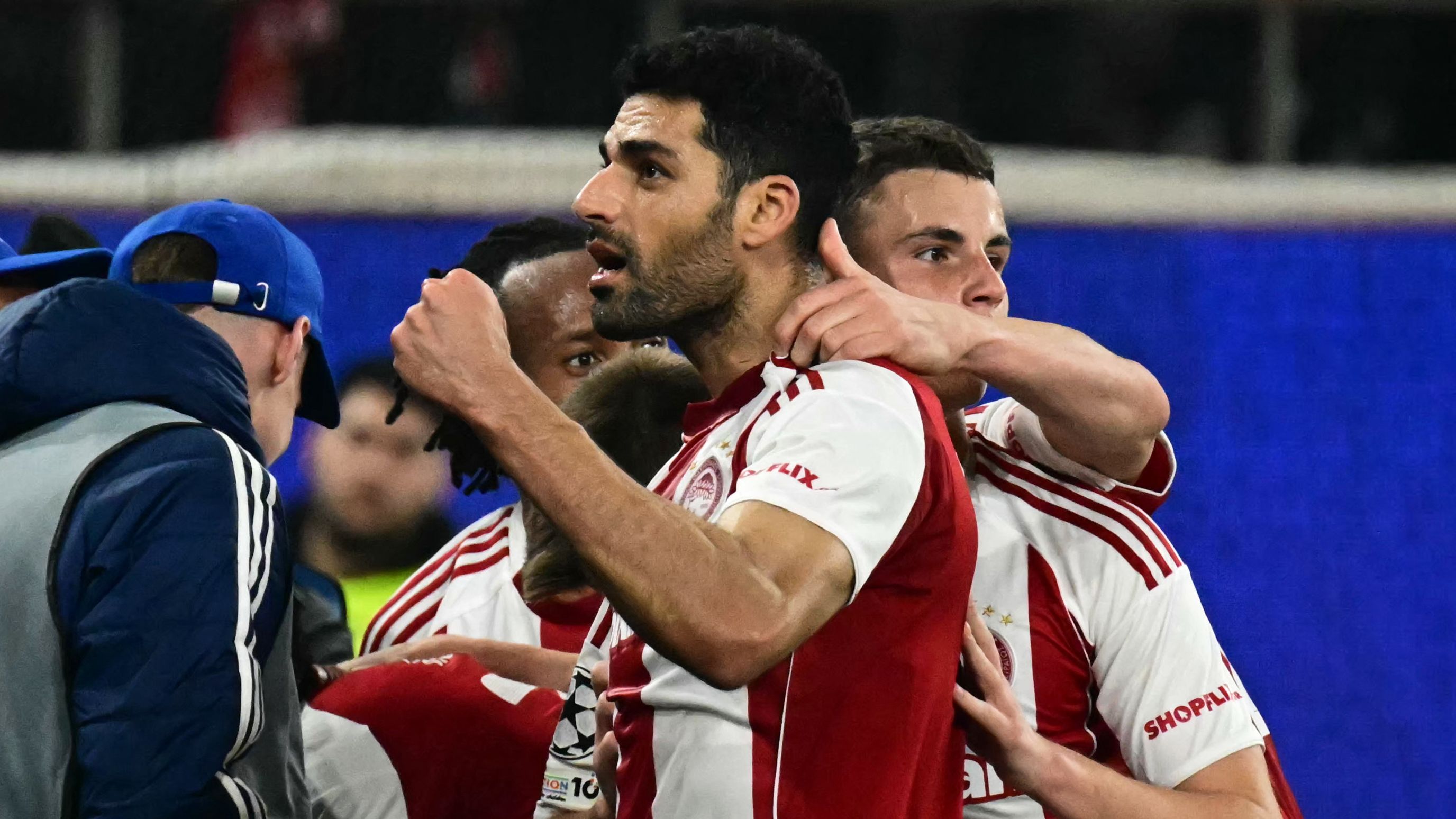 FBL-EUR-C1-OLYMPIAKOS-BAYER LEVERKUSEN