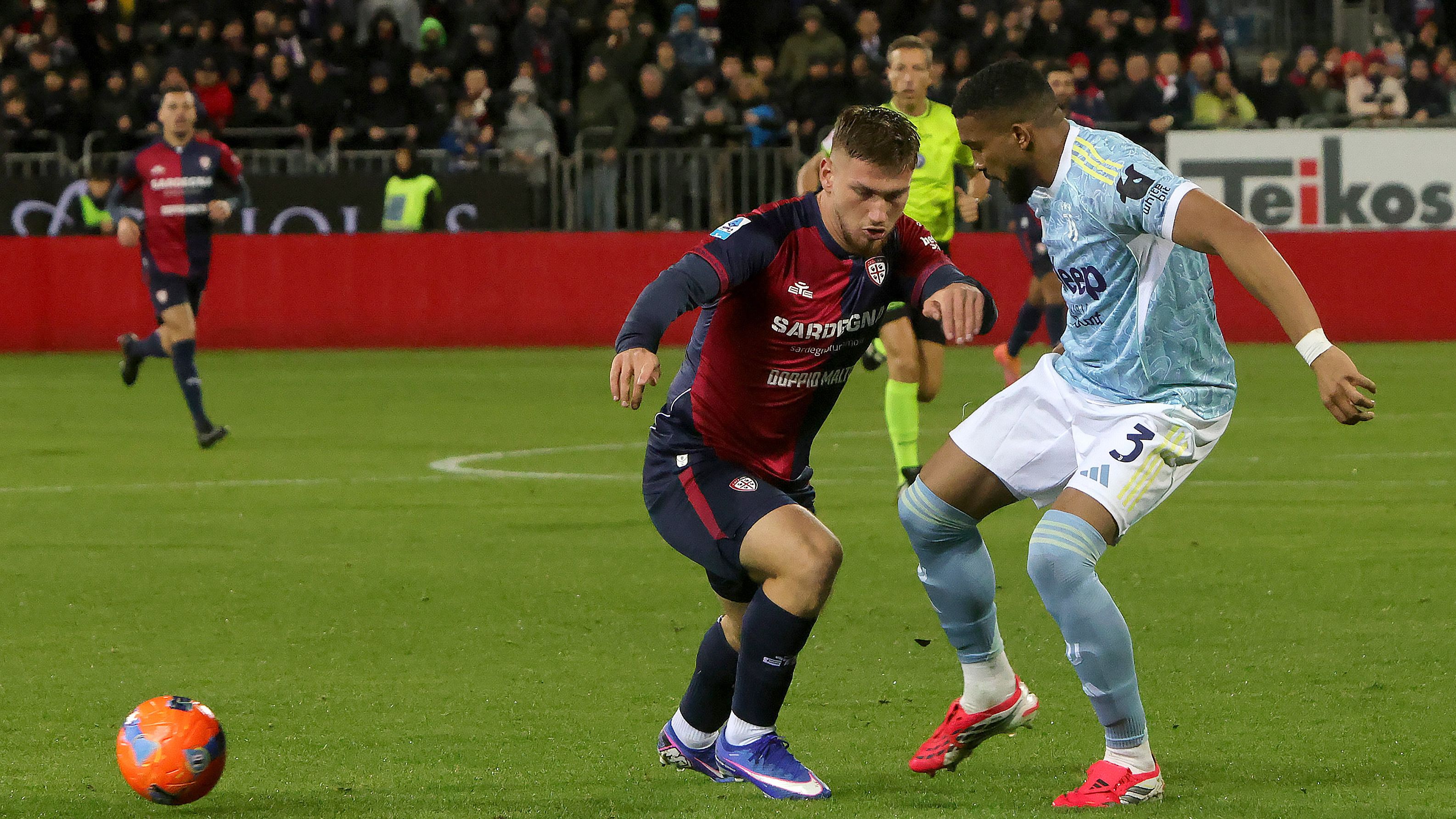 Cagliari Calcio v Juventus FC - Serie A