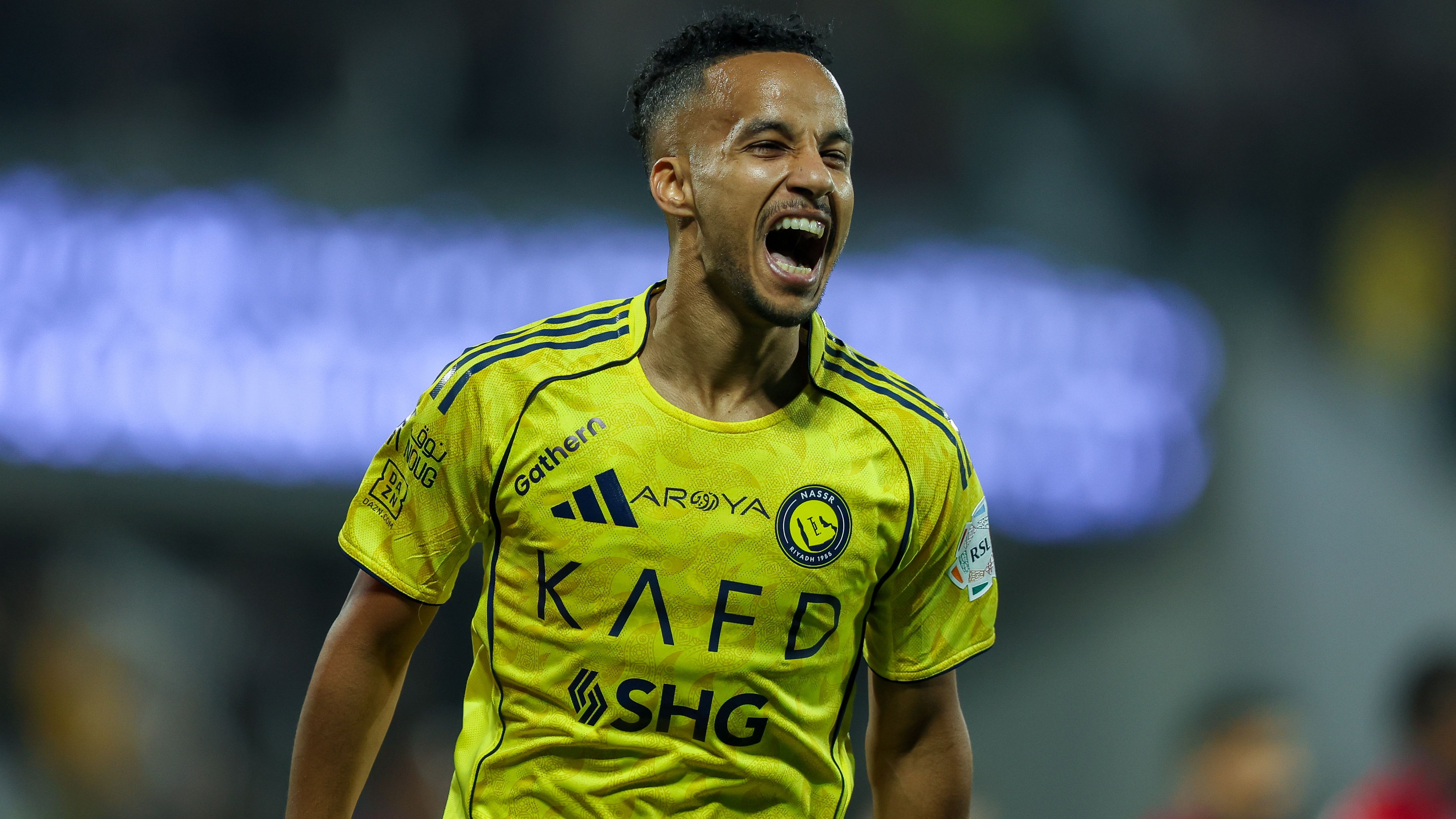 النصر يمنح عبدالرحمن غريب مهلة أخيرة للتجديد.. البقاء أو الرحيل