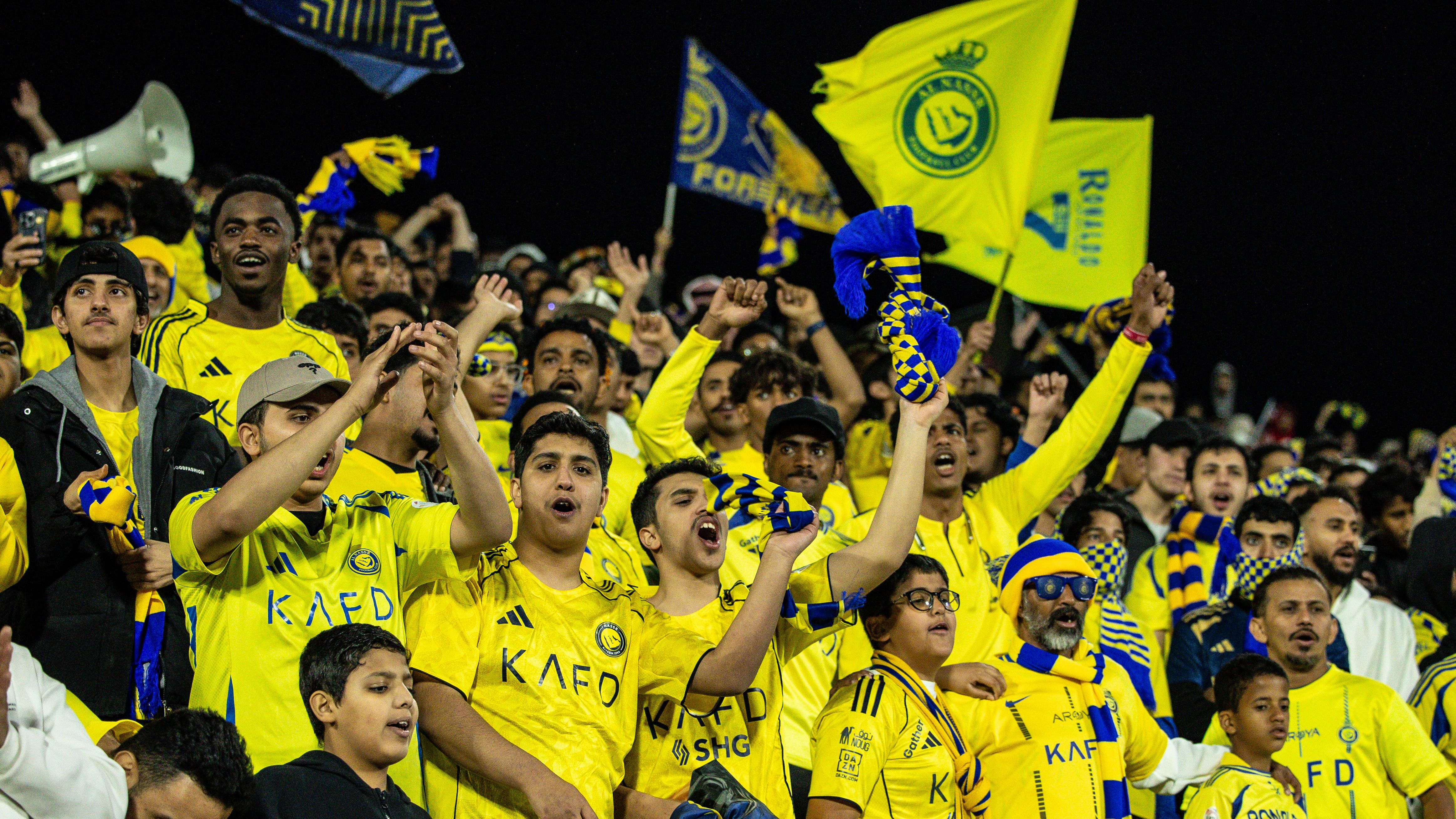 Khalid bin Fahd apoyando a Al-Nassr