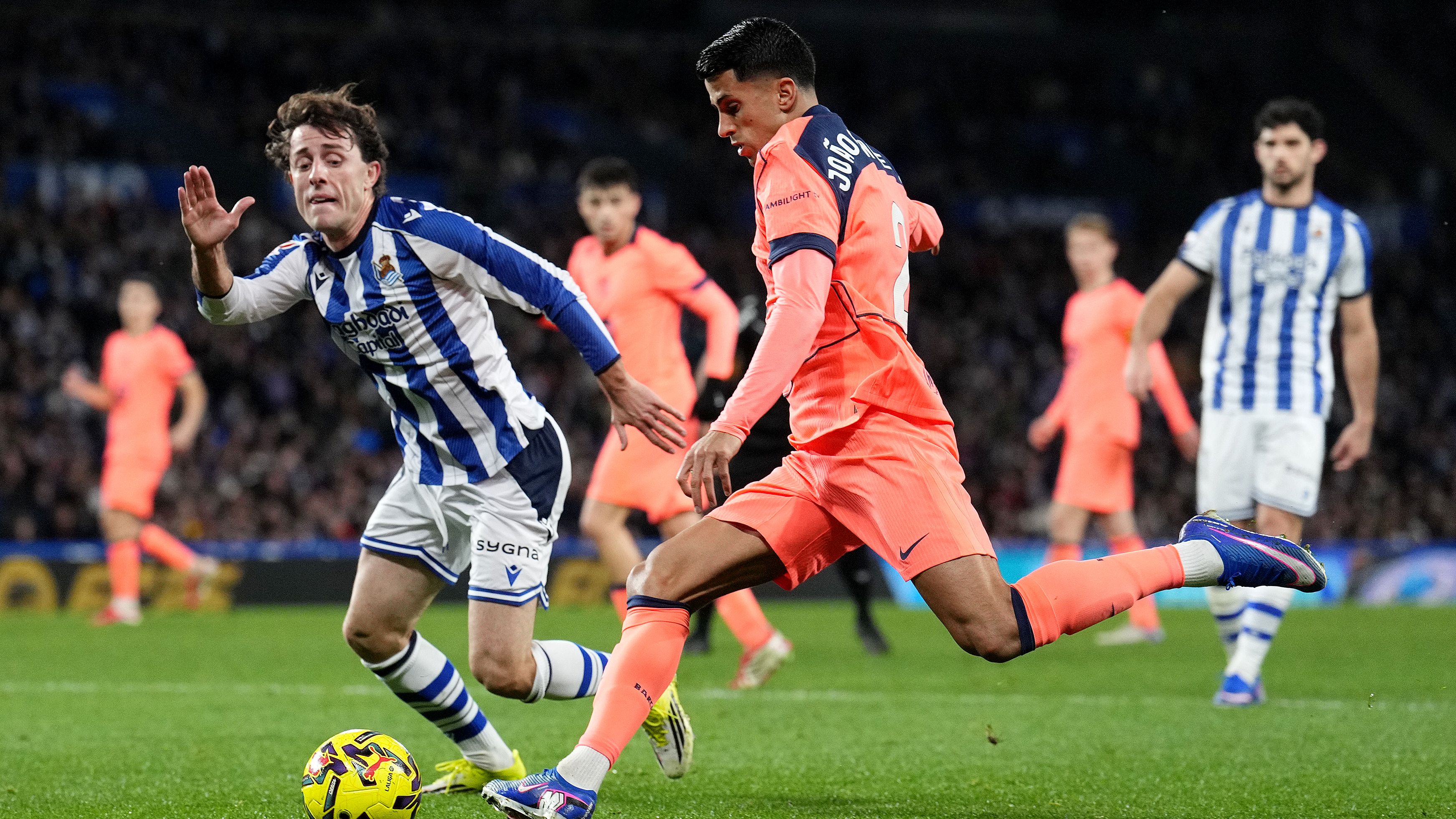 Barcelona to register Joao Cancelo in Champions League squad