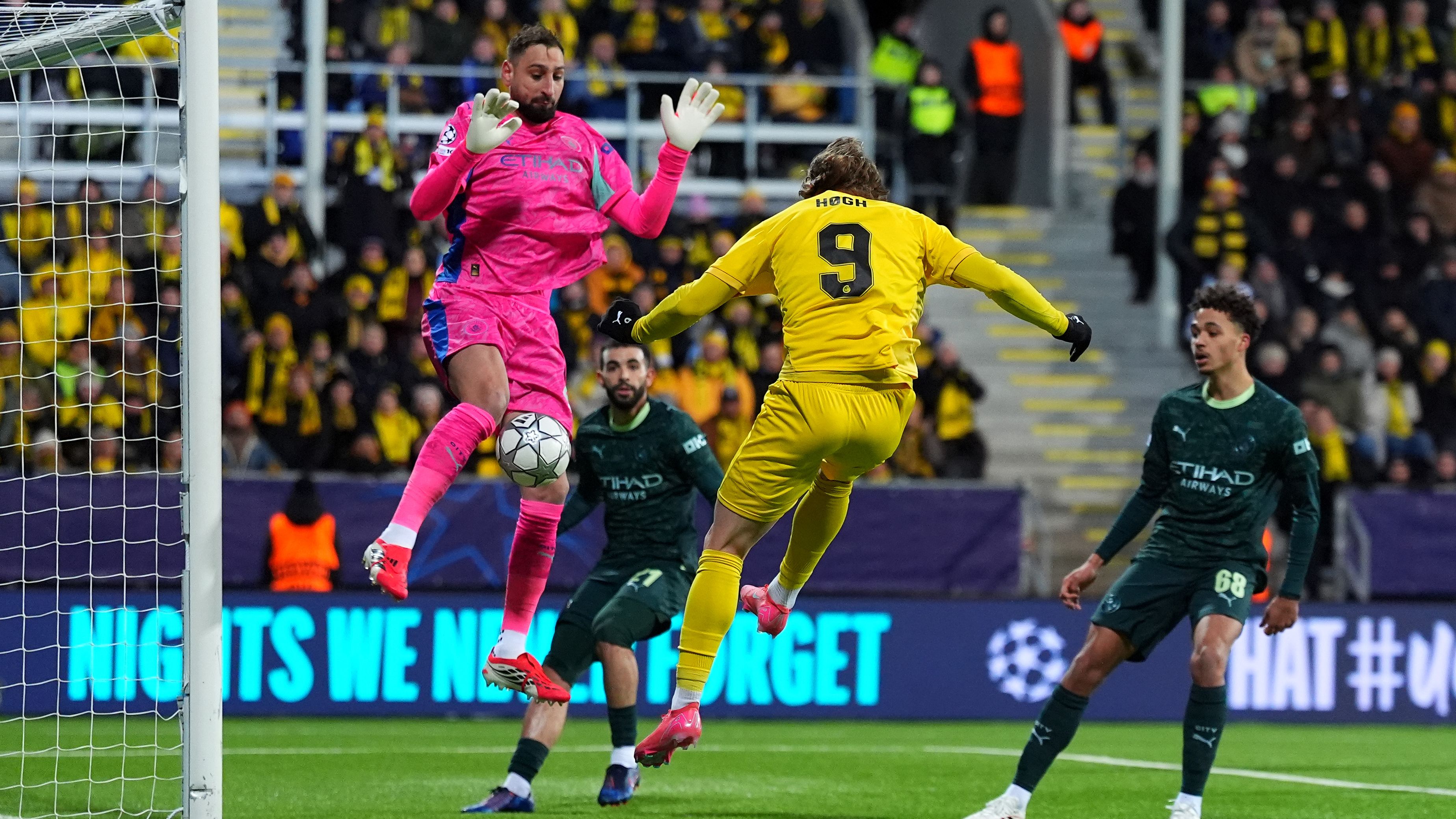 Bodø/Glimt contro Manchester City nella Champions League (doppietta di Kasper Hoj)