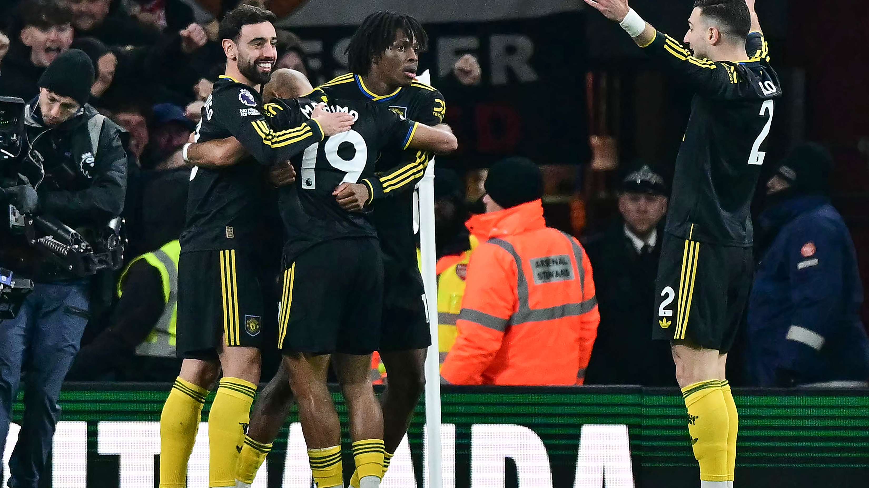 FBL-ENG-PR-ARSENAL-MAN UTD