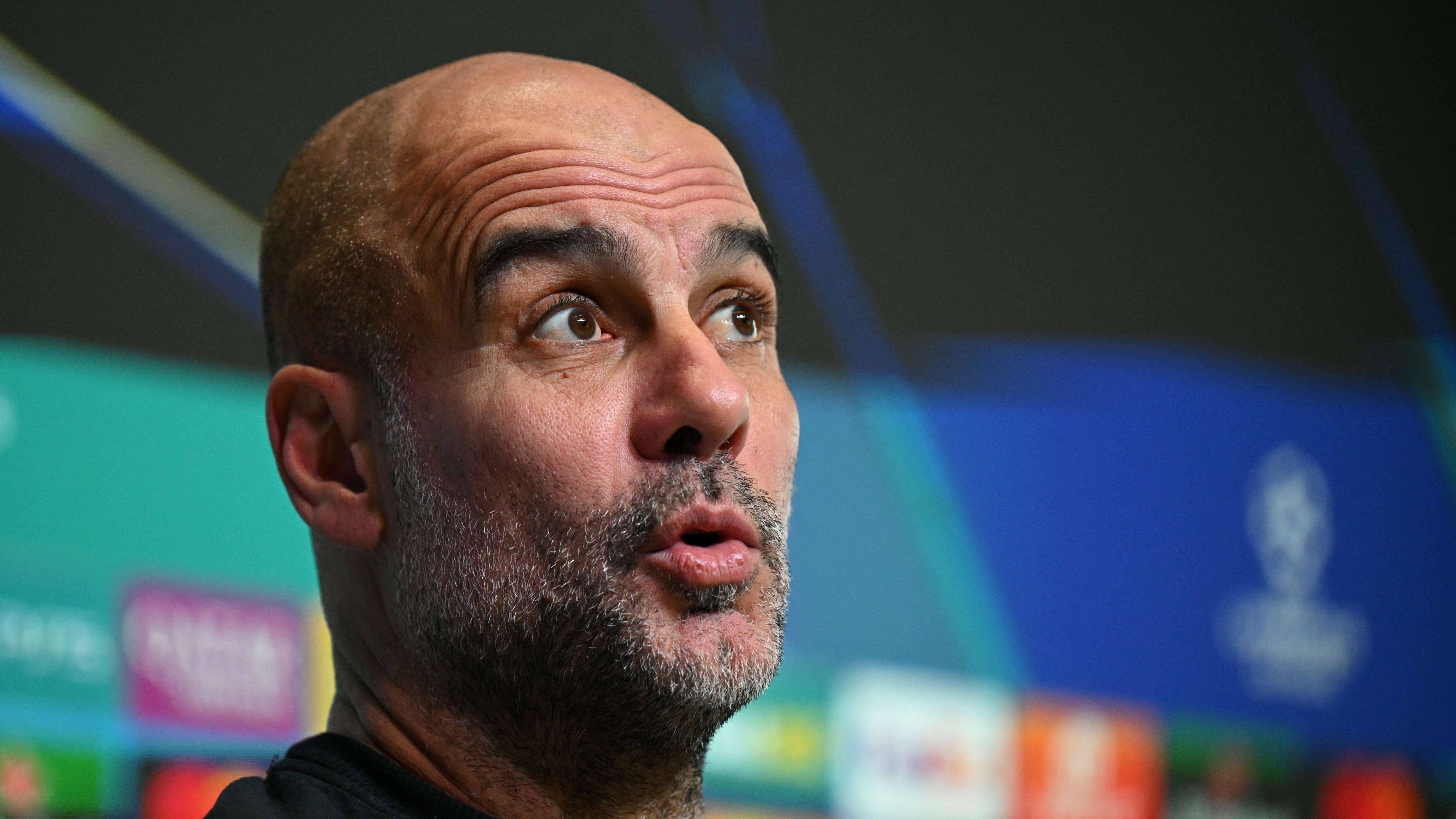 FBL-EUR-C1-MAN CITY-PRESSER